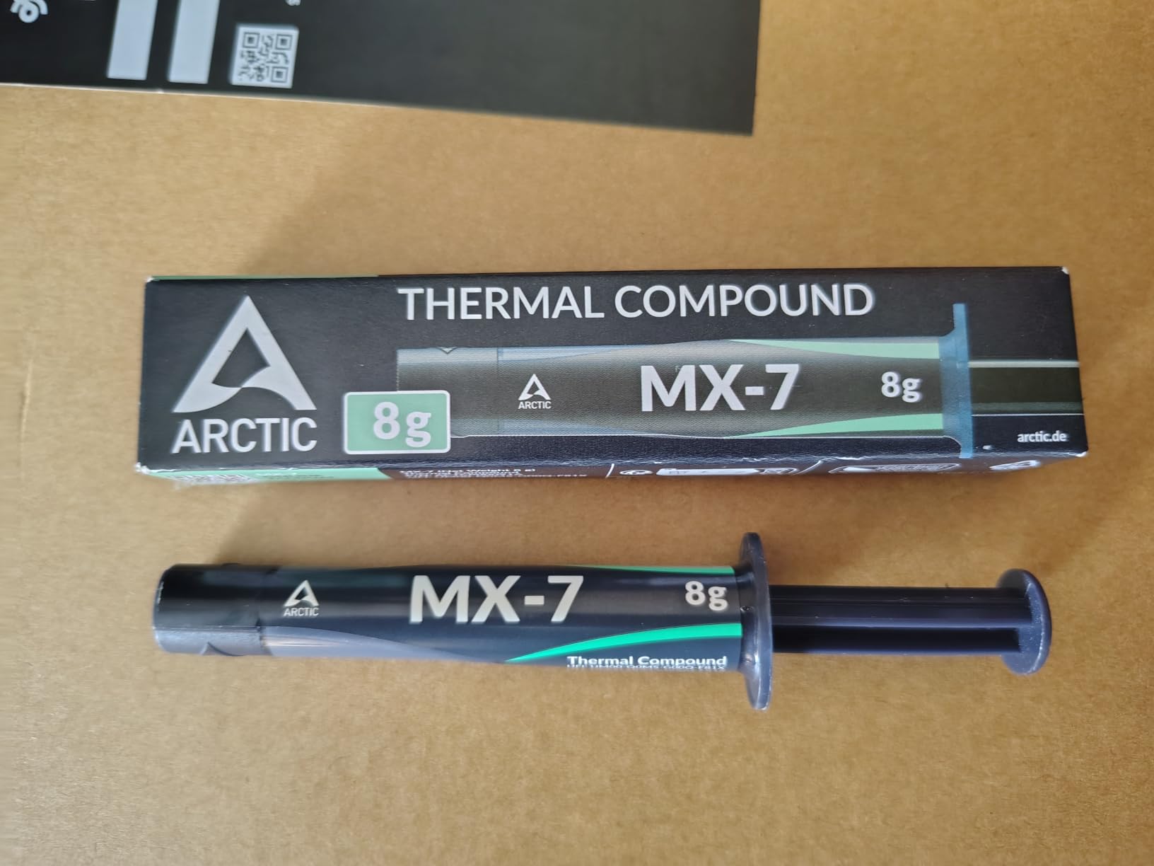 ARCTIC MX-7 (8 g) - Ultimate Performance Thermal Paste, Long Durability customer photo 1