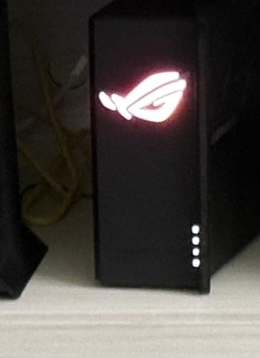 ASUS ROG Strix GS-BE12000 WiFi 7 Gaming Router customer photo 1