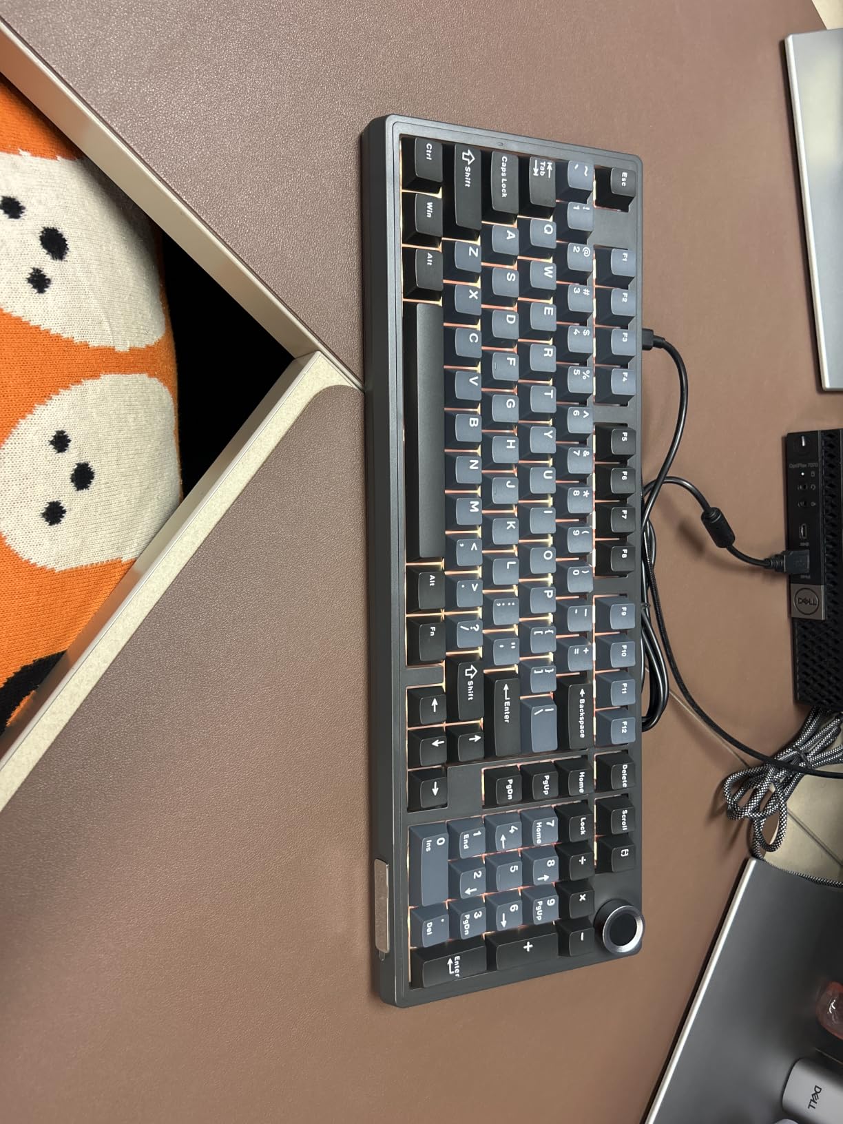 SOLAKAKA KI99 Pro Wireless Mechanical Keyboard with Quiet Switch, Hot Swappable Pre-Lubed Switches with RGB Backlit, Gasket Structure Computer Gaming Keyboard (BlackBlue, Silent Switch) customer photo 1