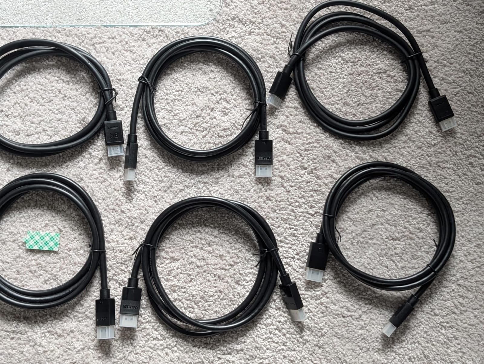 UGREEN 8K@60Hz HDMI Displayport KVM Switch 3 Monitors 2 Computers, Aluminum | 4K@240Hz, with 4 USB 3.0 Ports, for 2 Computers Share Triple Monitors, with 4 DP+2 HDMI+2 USB Cables/Power Adapter/Controller customer photo 1