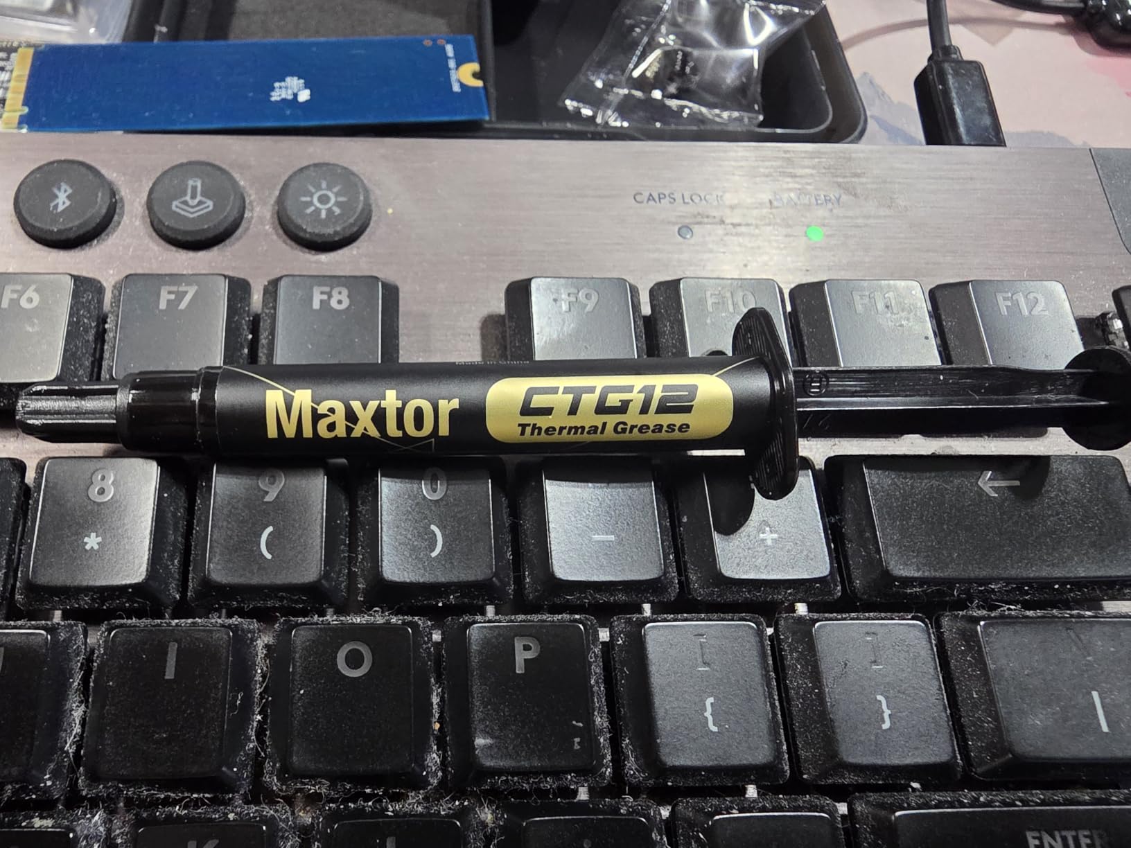Maxtor CTG12 High Performance Heat Sink Compound Thermal Paste for Cooling All Processors, CPU, GPU, PC, PS4, PS5, Xbox, Ovens, Non-Conductive, 2g customer photo 2