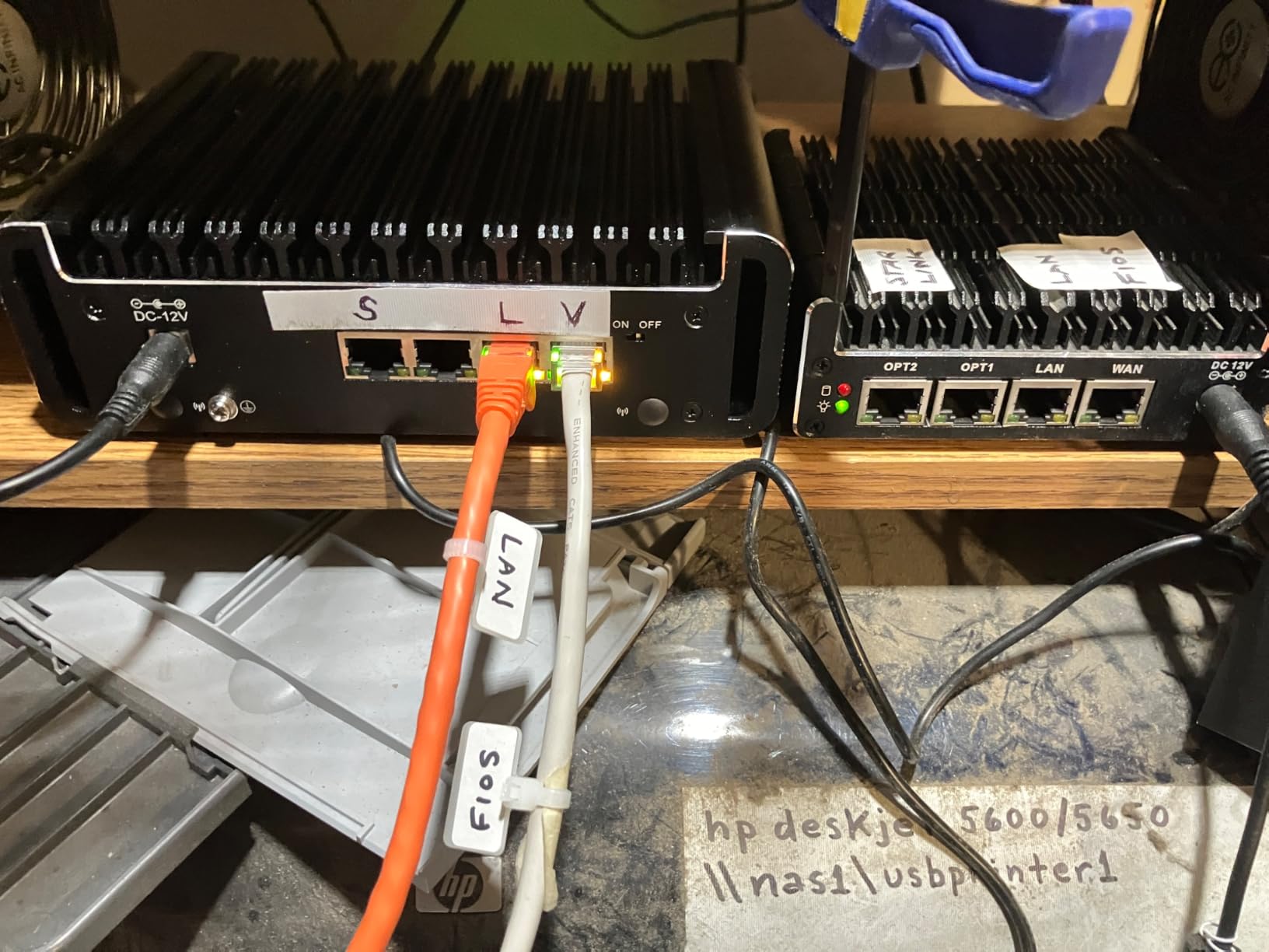 Firewall Mini PC J6413 4 Core, 4 x i226V 2.5GbE LAN OPNsense Router Micro Appliance, DDR4 8GB RAM 128GB SSD, AES-NI, Fanless Computer Hardware, 2 x NVMe Slot, 2 x SATA3.0, 2HD+USB-C 3 Display customer photo 1