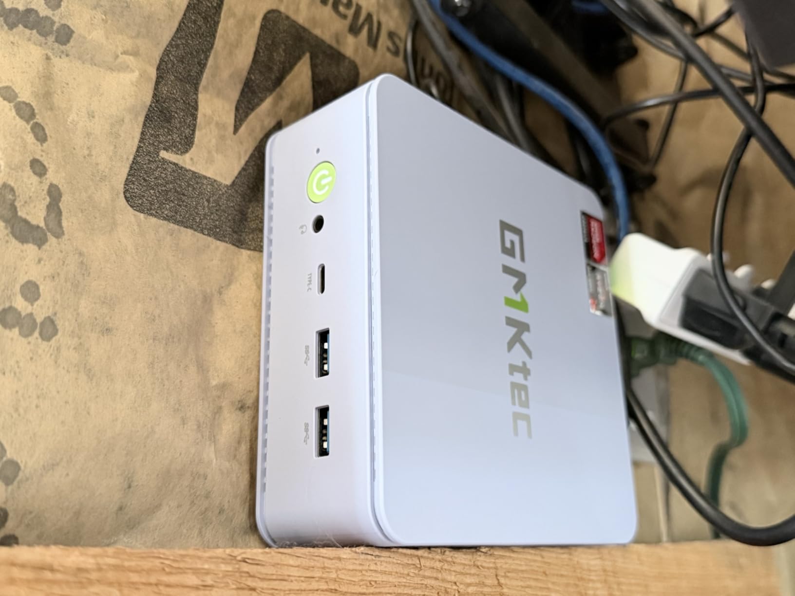GMKtec K13 AI Mini PC Intel Core Ultra 7 256V 16GB LPDDR5X 1TB SSD | Desktop Computer Arc 140V Graphics 115 TOPS AI Performance Multi-Screen Productivity 5GbE Network Speed AI Creative Power customer photo 1