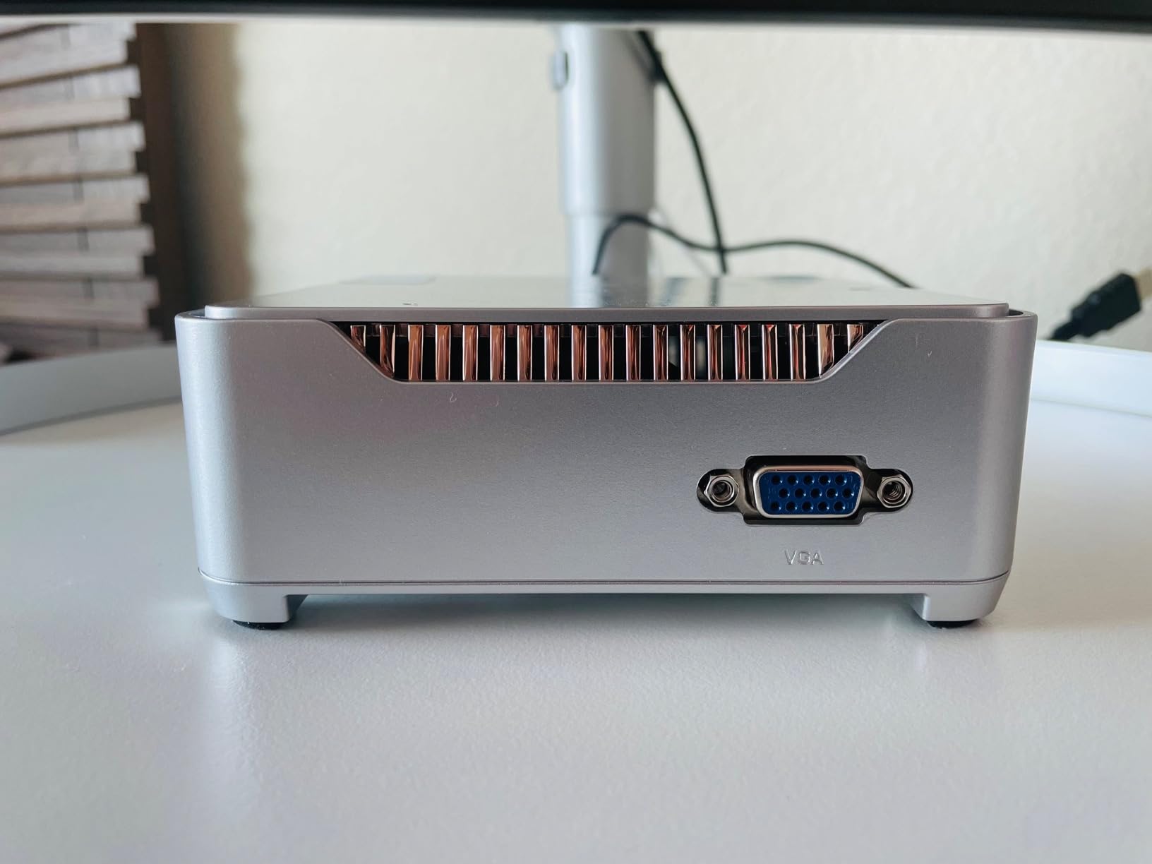 KAMRUI Mini PC, P2 Win 11-Pro Ryzen Embedded R2544 (Beat 3500U/4300U/N150/i3 10110U, Up to 3.7GHz), Mini Desktop Computer 16GB DDR4 512GB SSD, Small Pc Dual 4K/Ethernet/WiFi/BT Business, Office, Home customer photo 1