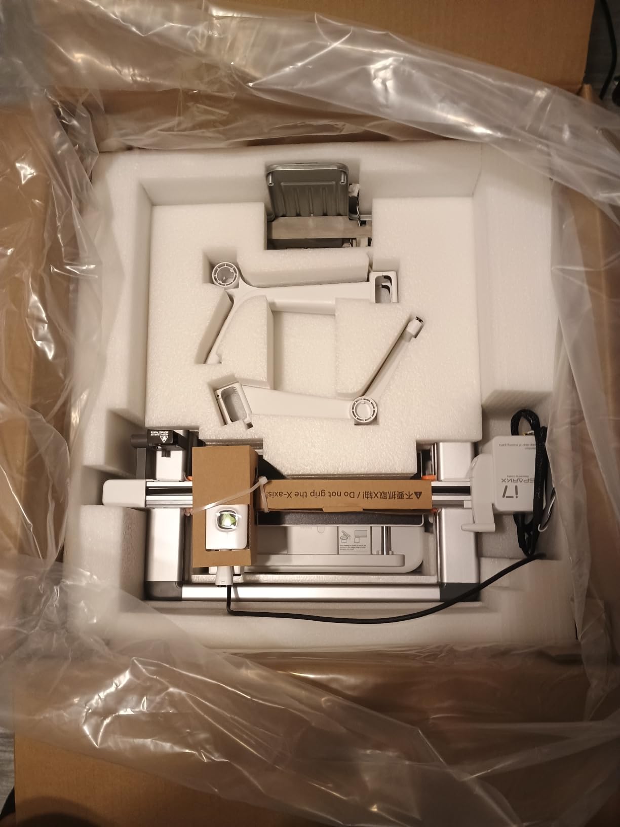 Creality SPARKX i7 Combo 3D Printer, Beginner-Friendly Multi-Color 3D Printer with AI Camera, Auto Leveling, Automatic Filament System, Direct Drive Extruder, WiFi Monitoring, 260x260x255mm customer photo 1