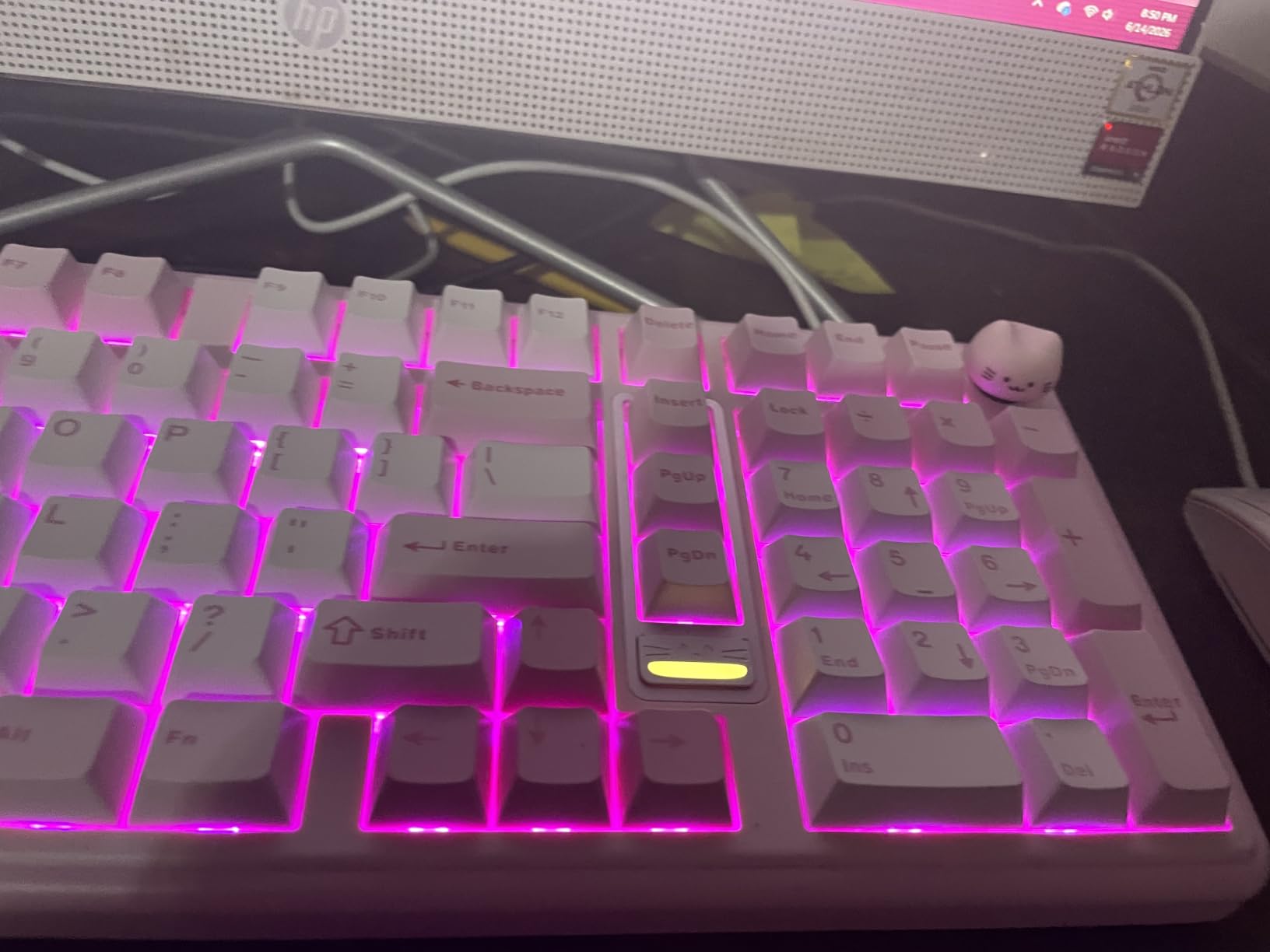 YUNZII B98 PRO 96% Wireless Mechanical Keyboard (Black, Candy Switch) | QMK/VIA, with Numpad, Dual-Style Knob Design, Creamy Pre-Lubed Switches, Hot Swap, Gasket Mount, RGB for Gaming/Win/Mac customer photo 1