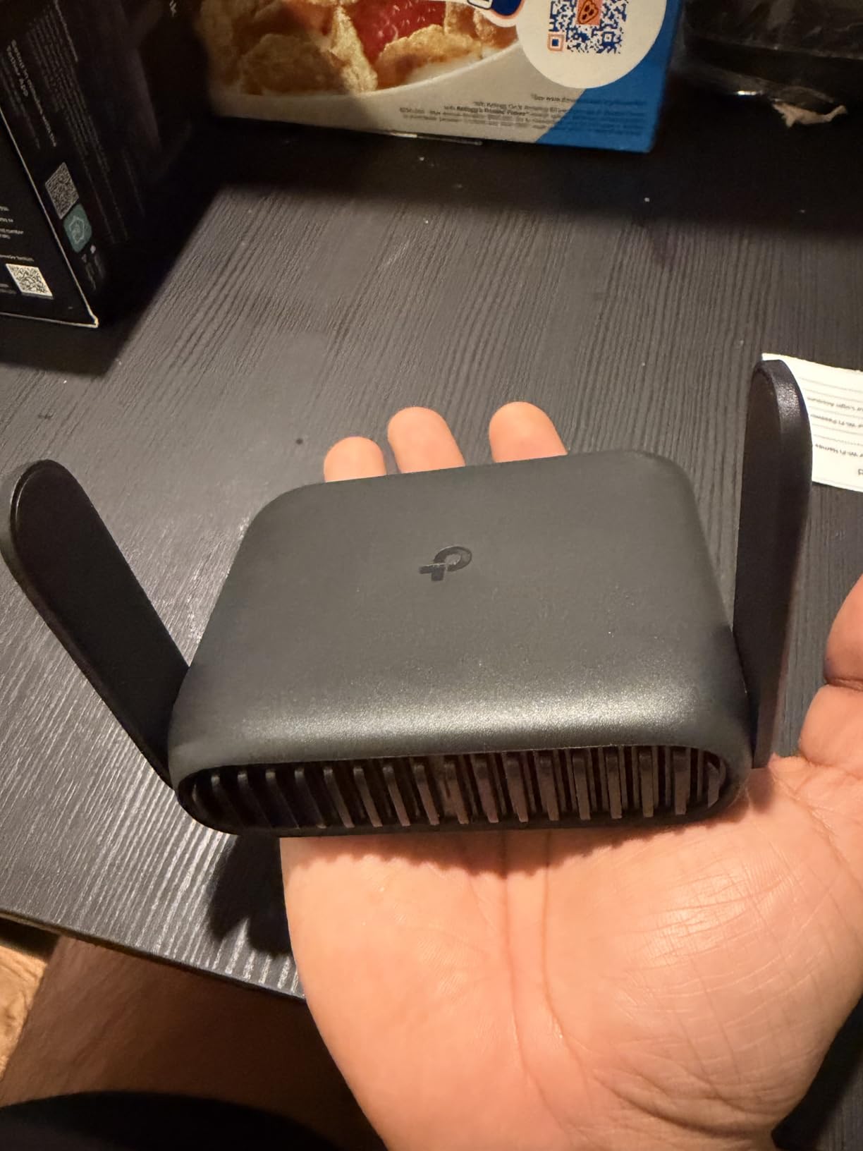 Roam 6 AX1500 Portable Wi-Fi 6 Travel Router Dual-Band USB C 3.0 (TL-WR1512X) customer photo 1