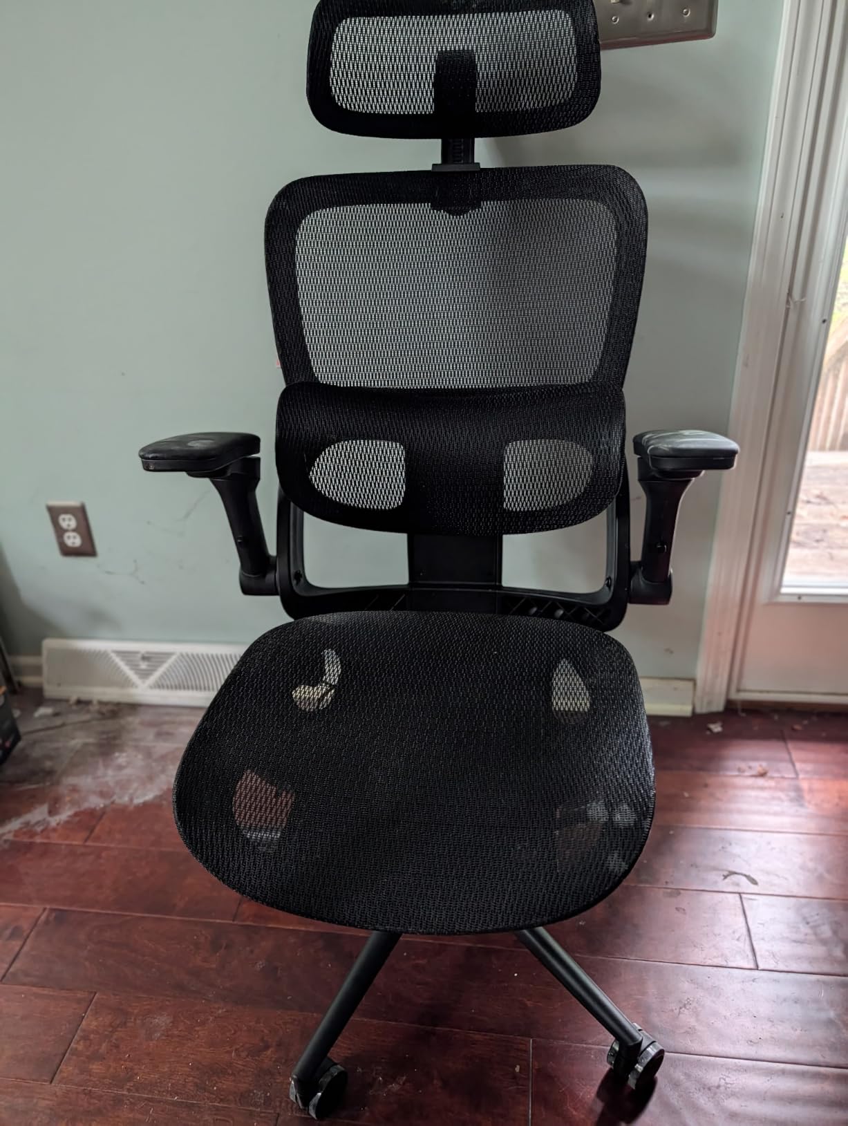 SIHOO B300 Pro Ergonomic Office Chair, Adaptive Lumbar Support, Black | 6D Flip-Up Rotatable Armrests, 3D Wide Headrest, Adjustable seat depth, Breathable Mesh, 135° Recline, High Back customer photo 2
