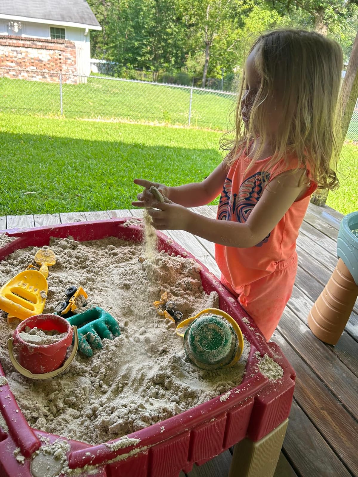 Step2 Naturally Playful Sand Table, Kids Sand Activity Sensory Table, 5 Piece Accessory Kit, Toddler Summer Outdoor Toys, 2+ Years Old customer photo 2