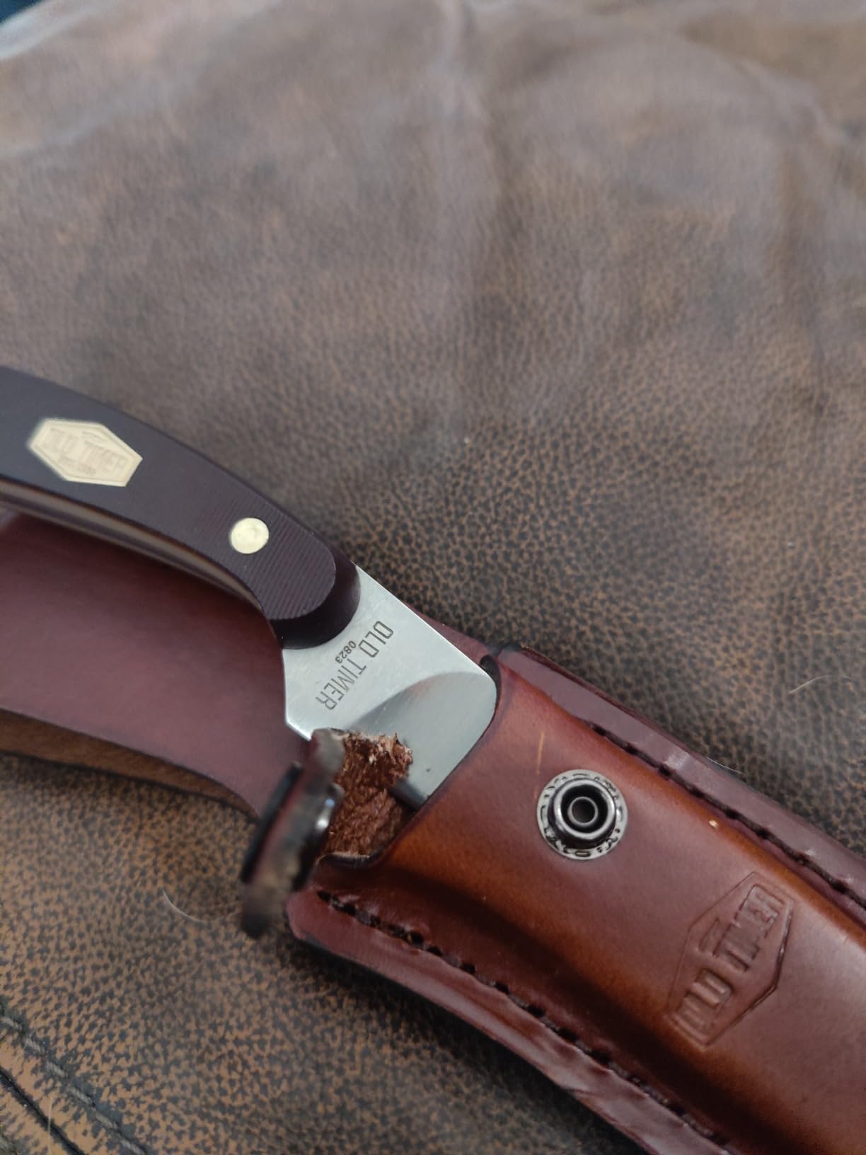 Old Timer 158OT Guthook Skinner 7.3in High Carbon S.S. Full Tang Fixed Blade Knife with 3.5in Blade and Sawcut Handle for Outdoor, Hunting and Camping customer photo 1