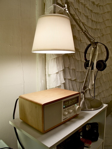 Sangean WR-11 Wood Cabinet AM/FM Tabletop Analog Radio, Powerful Speaker customer photo 2