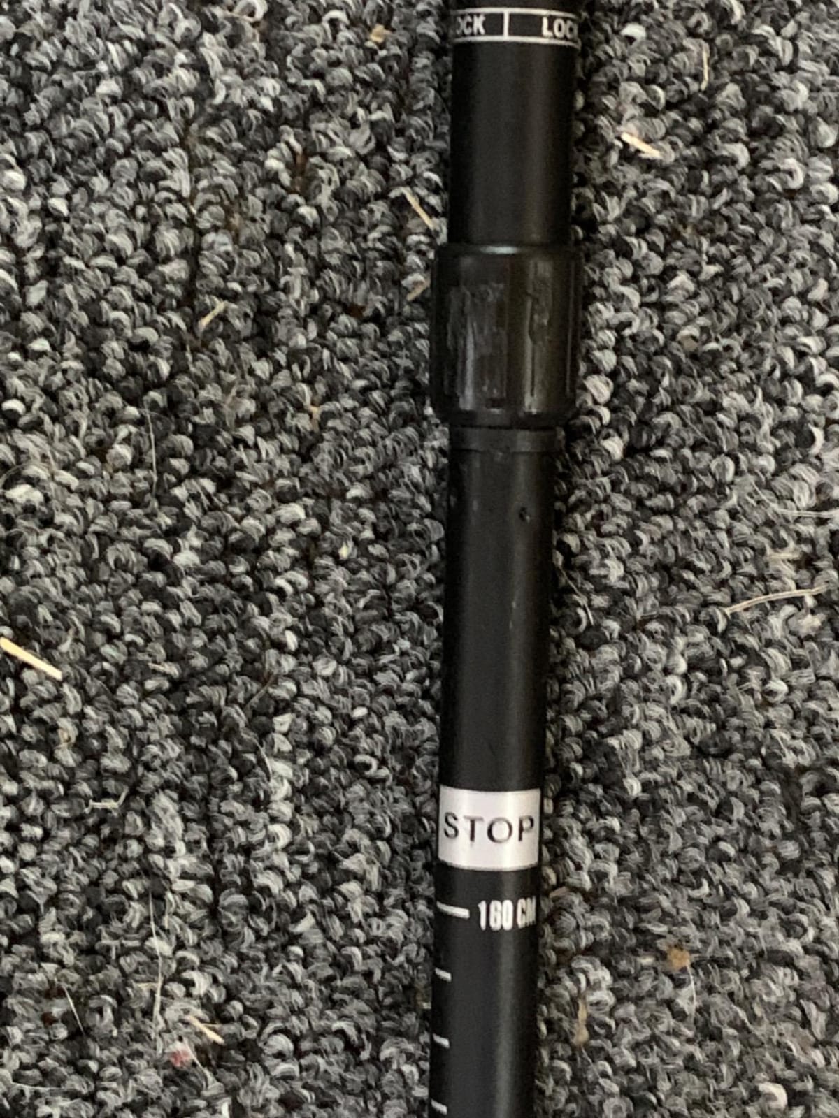 Hammers Telescopic Collapisble Shooting Stick Monopod Gun Pod w/V Yoke Rest Mount customer photo 2