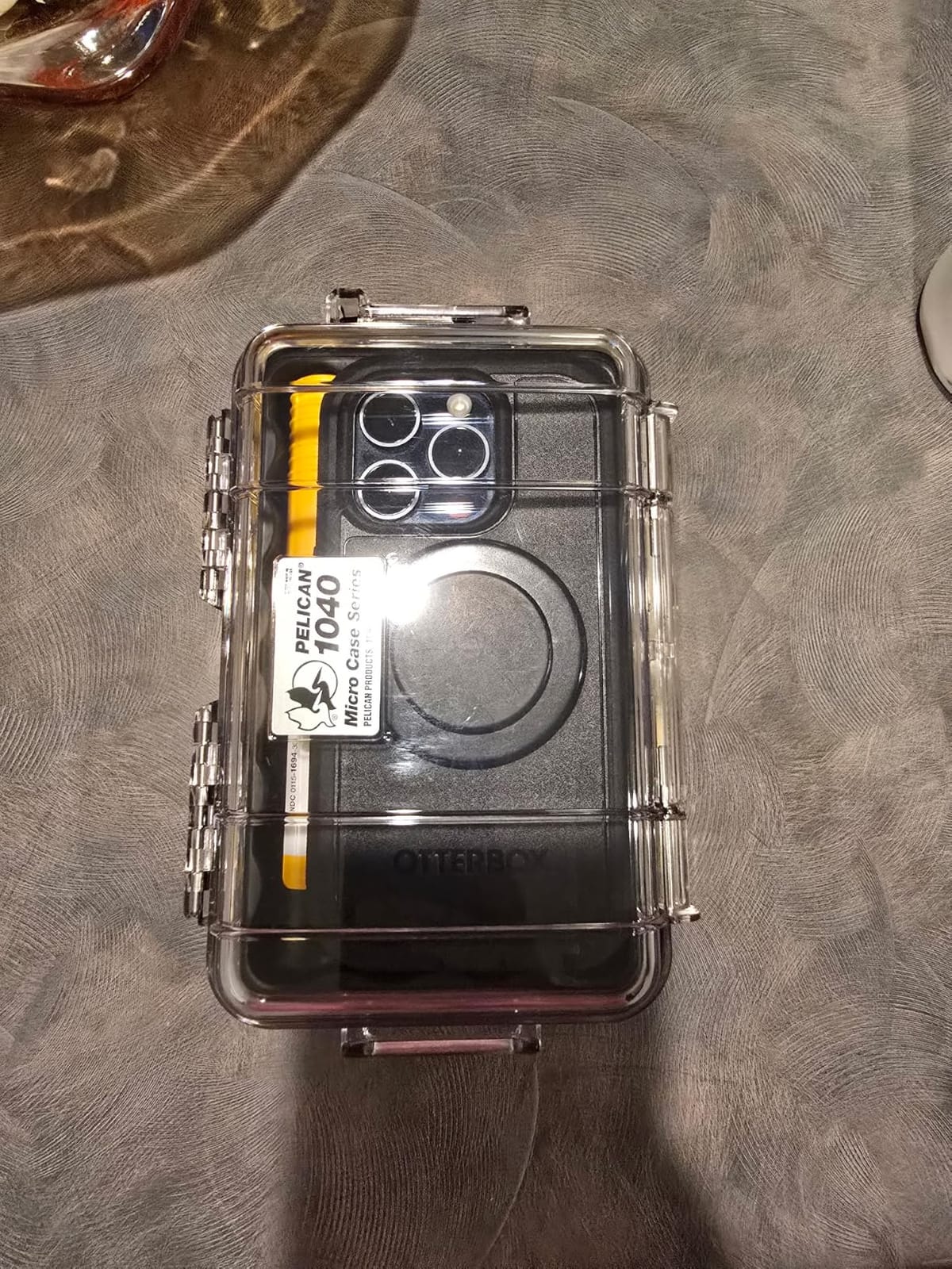Pelican 1040 Micro Case (Black/Clear) customer photo 2