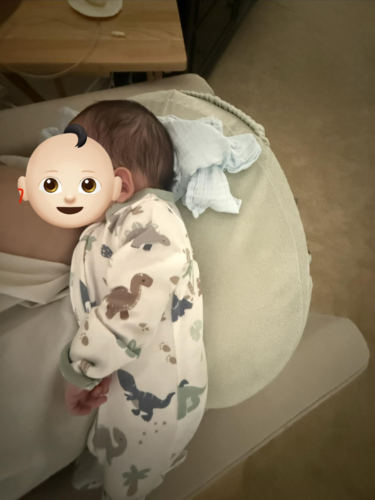 My Brest Friend Deluxe Nursing Pillow with 100% Organic Cotton Slipcover | Ergonomic Breastfeeding Pillow For Ultimate Support For Mom & Baby - Adjustable Backrest and Handy Side Pocket, Cream customer photo 1