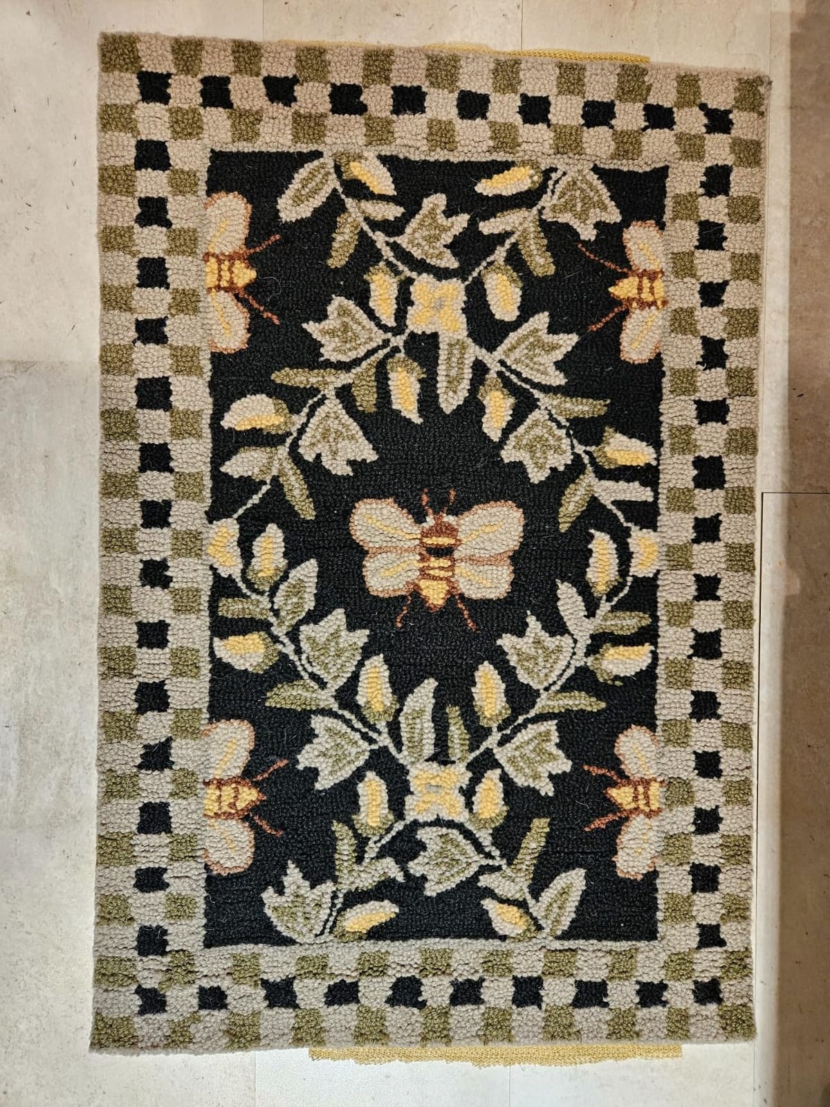 SAFAVIEH Chelsea Wool Area Rug 9'x12', Farmhouse Ivory & Green HK55A customer photo 1