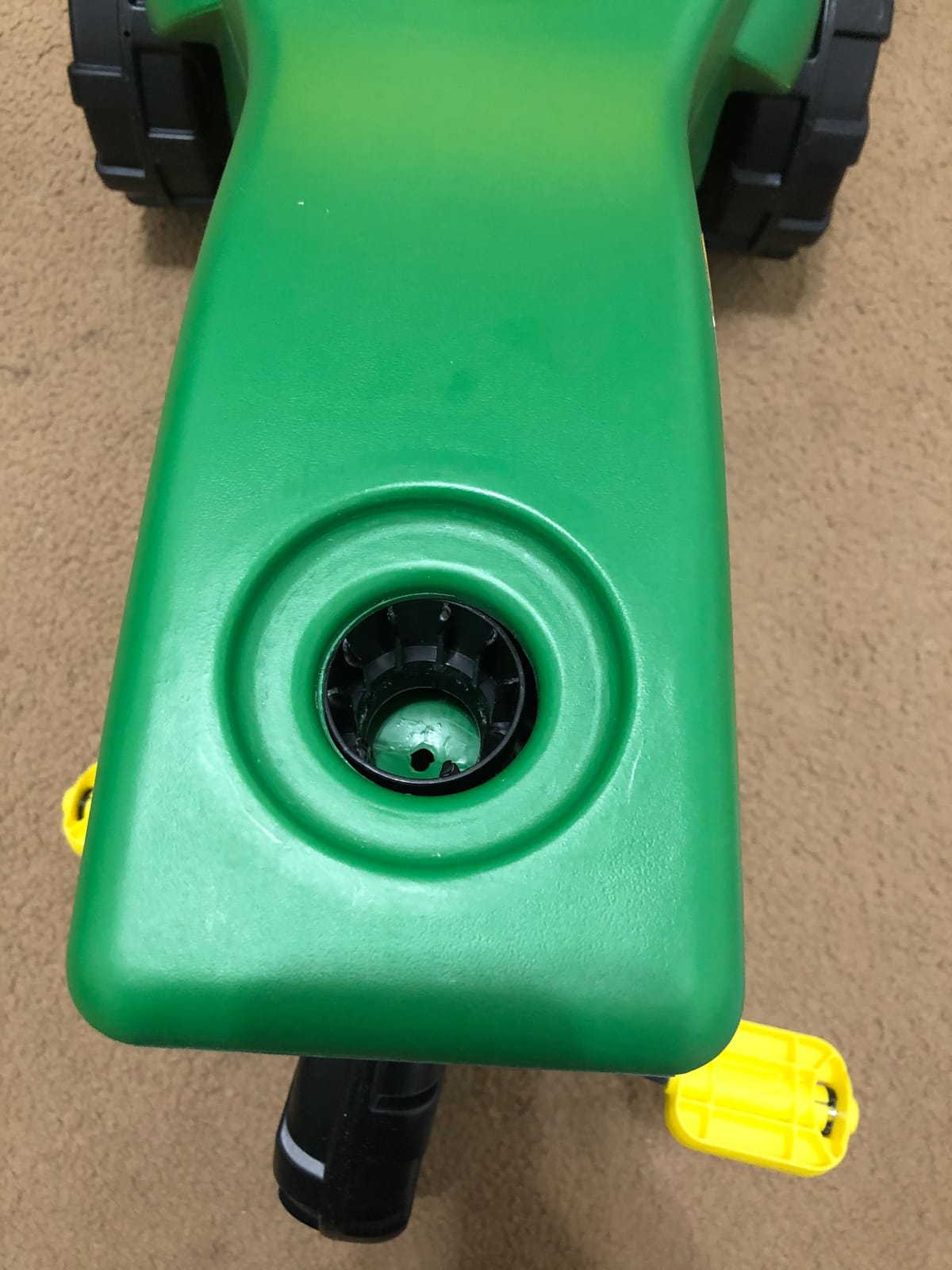 John Deere Ride On Toys Pedal Tractor with Wagon for Kids Aged 18 Months to 3 Years, Green/Yellow customer photo 2