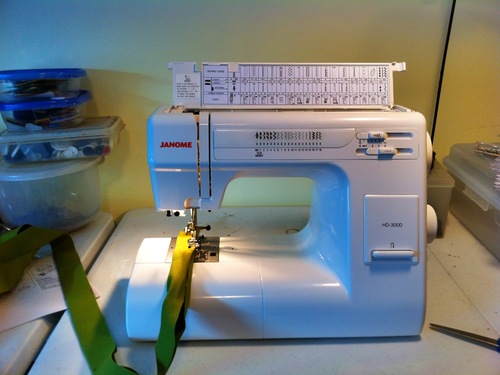 Janome HD3000 Heavy-Duty Sewing Machine with 18 Built-in Stitches + Hard Case customer photo 1