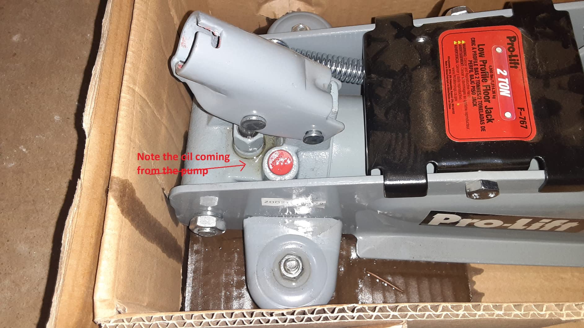 Pro-Lift F-767 Grey Low Profile Floor Jack - 2 Ton Capacity customer photo 1