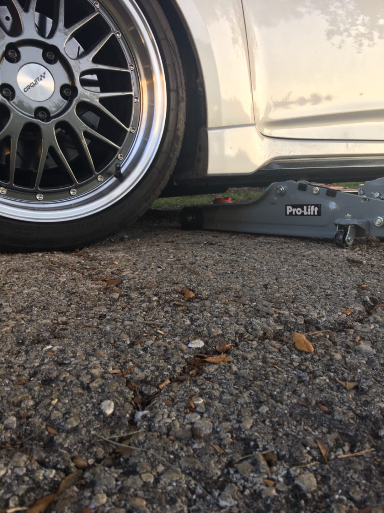 Pro-Lift F-767 Grey Low Profile Floor Jack - 2 Ton Capacity customer photo 2