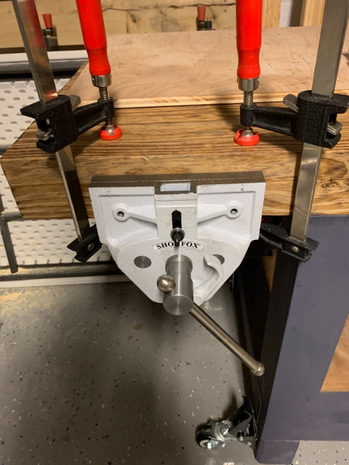 Shop Fox D4328 9-Inch Quick Release Wood Vise customer photo 1