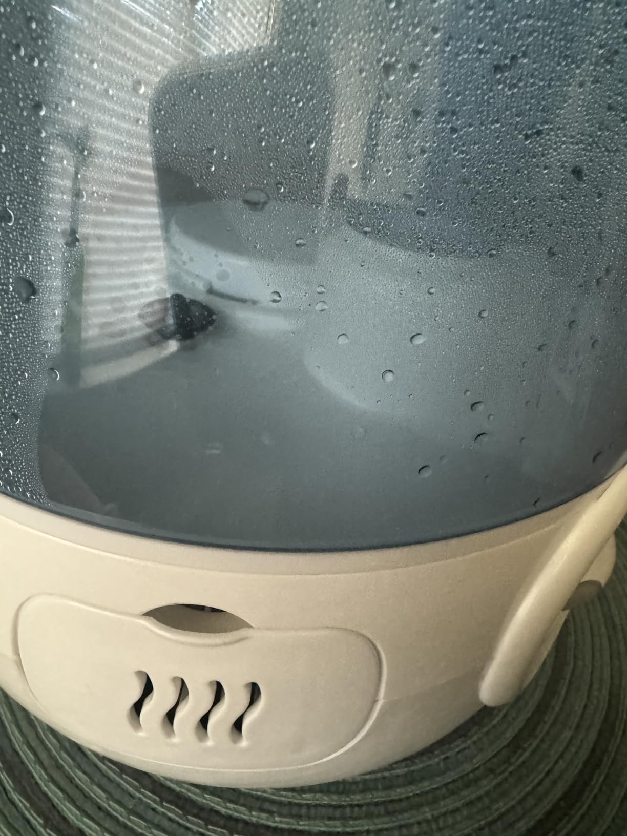 Vicks Filter-Free Ultrasonic Humidifier, Recommended by Pediatricians customer photo 1