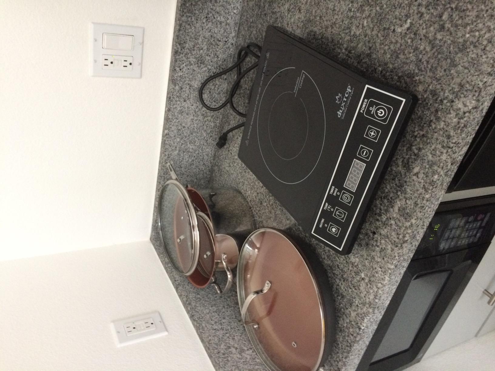 Duxtop 1800W Portable Induction Cooktop Countertop Burner, Black 9100MC customer photo 2