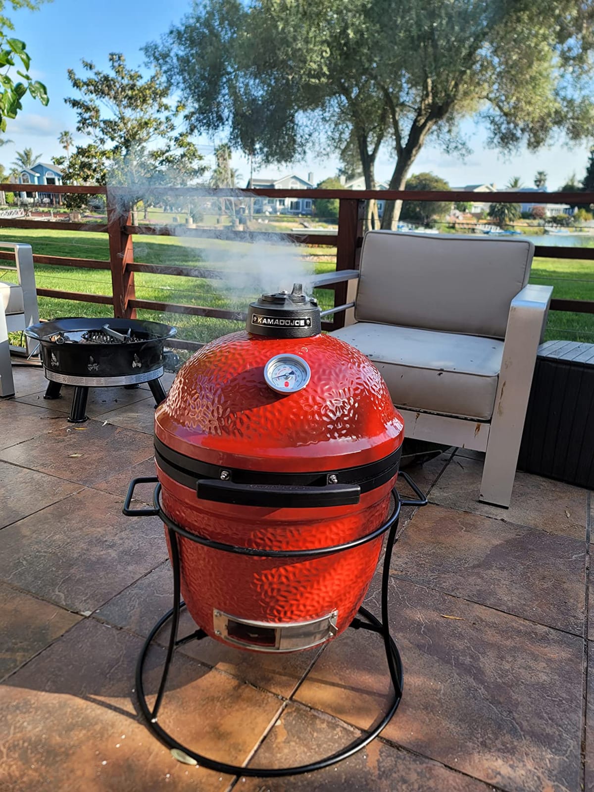 Kamado Joe Joe Jr 13.5-inch Portable Ceramic Charcoal Grill with Grill Stand, Stainless Steel Cooking Grate, Heat Deflectors and Ash Tool in Red, Model KJ13RH customer photo 2
