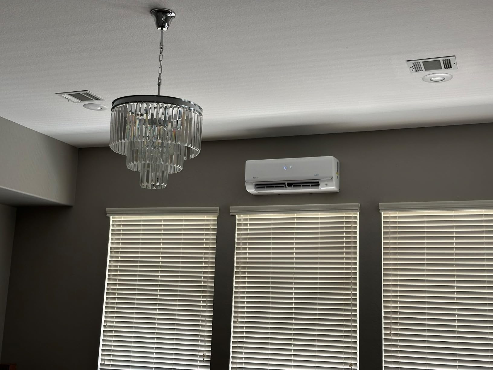 Senville Mini Split Air Conditioner Heat Pump, White, Tri Zone, 28000 BTU customer photo 1