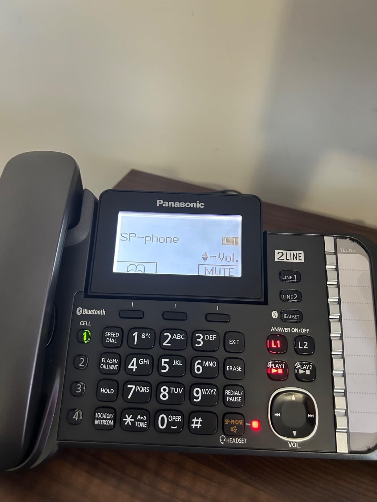 Panasonic 2-Line Corded/Cordless Phone System with 1 Handset - Answering Machine, Link2Cell, 3-Way Conference, Call Block, Long Range DECT 6.0, Bluetooth - KX-TG9581B (Black) customer photo 1