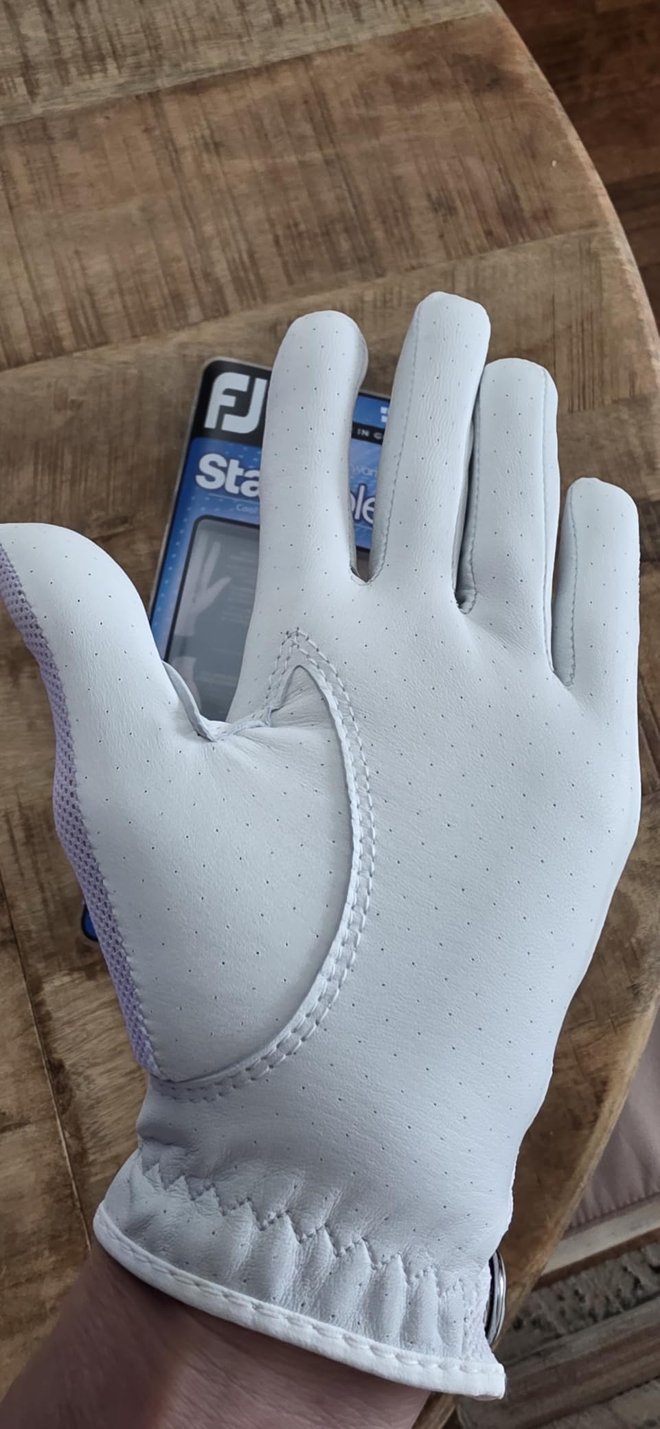 FootJoy Women's StaCooler Golf Glove customer photo 1