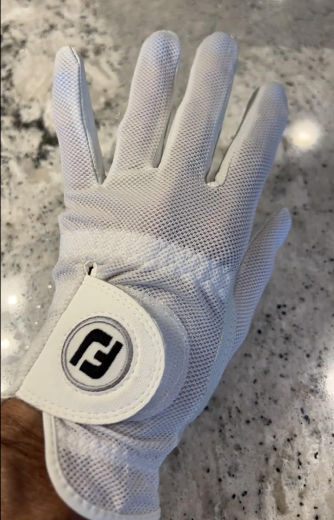 FootJoy Women's StaCooler Golf Glove customer photo 2