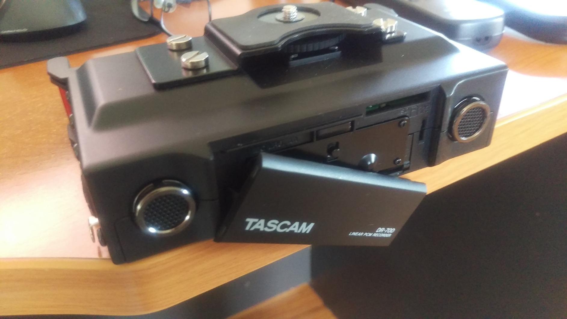 TASCAM 4-Channel Portable Audio Recorder for Videographers, 4 Combo XLR/TRS Inputs, 2 Internal Mics, Limiter, HP Filter (DR-70D) customer photo 1