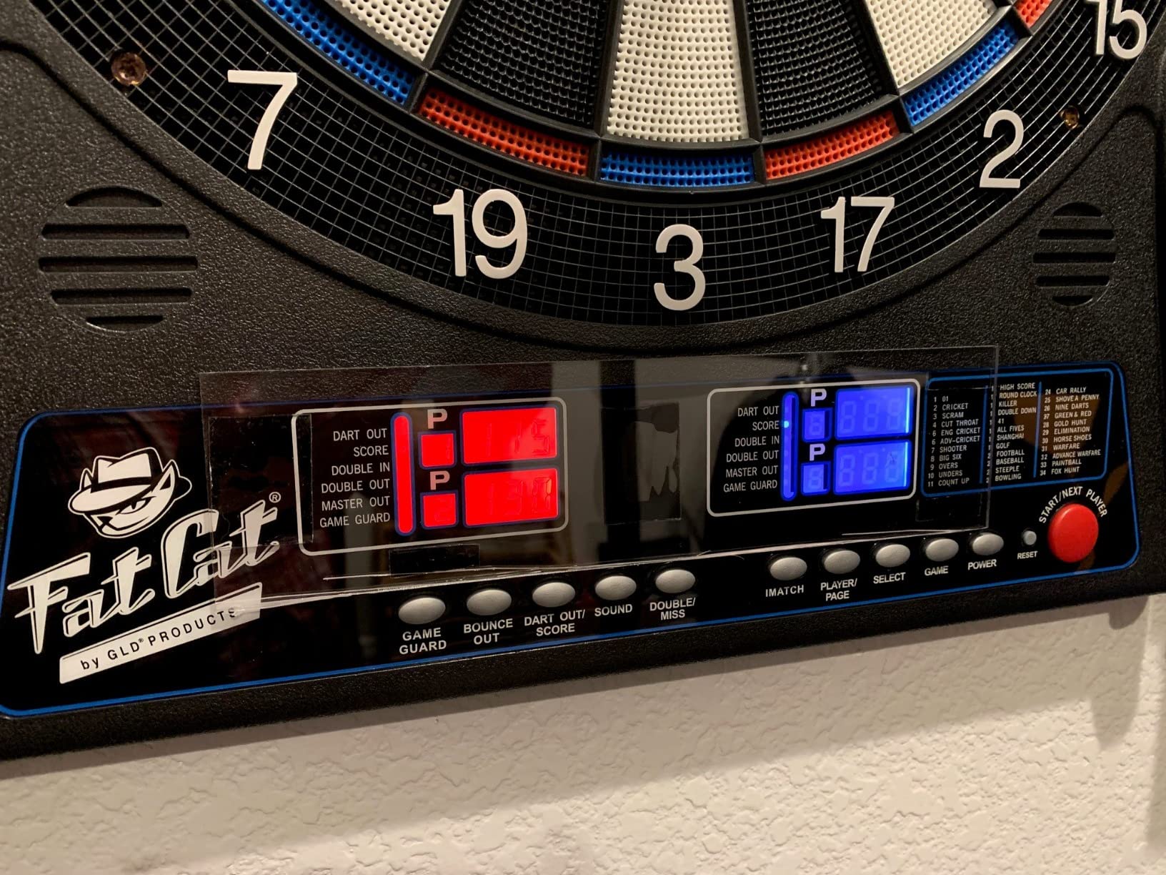 Fat Cat Mercury Electronic Soft Tip Dartboard with Cabinet, 13.5 in Target, 28 Games, 6 Darts Included, Black customer photo 1