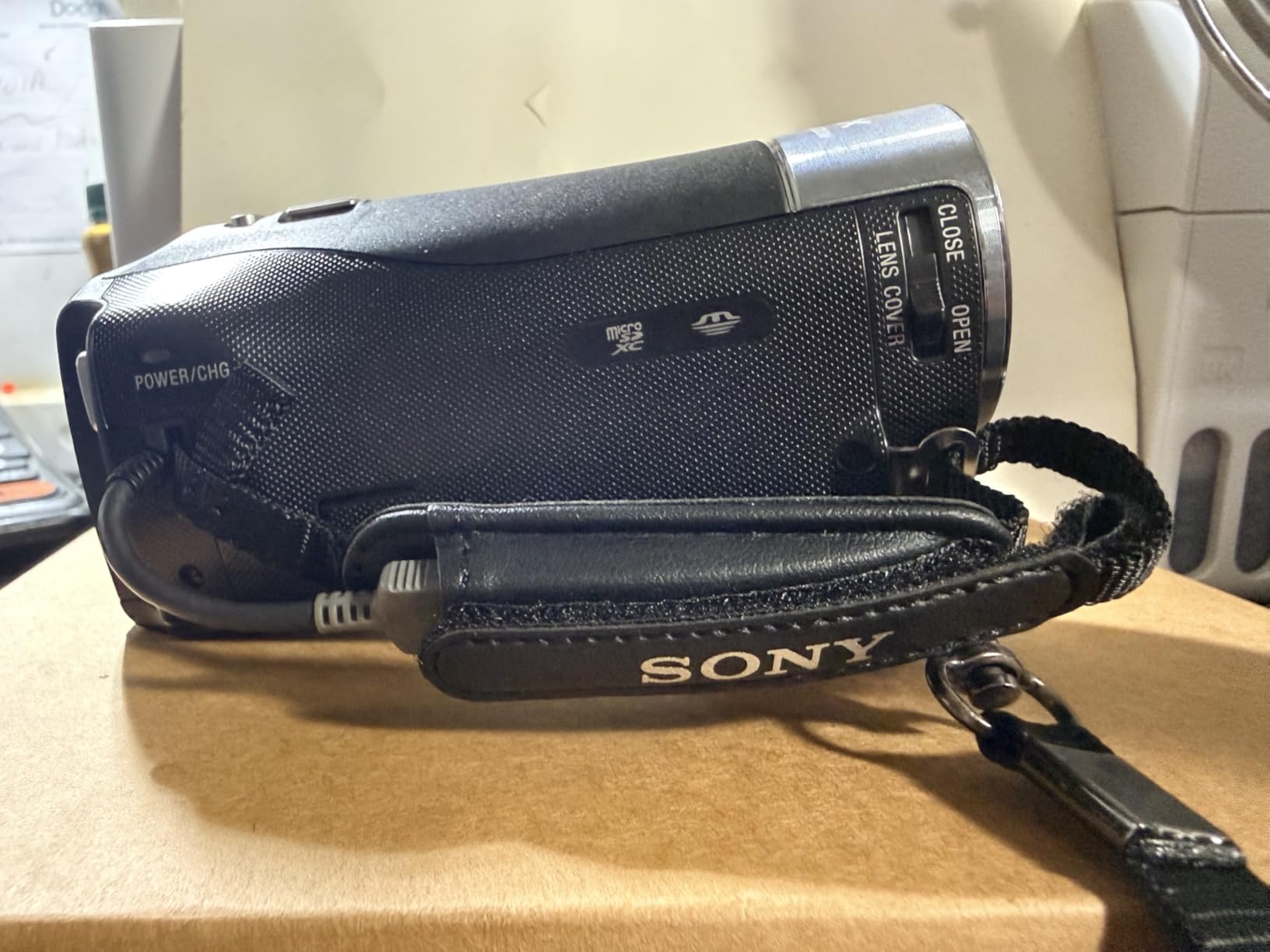 Sony - HDRCX405 HD Video Recording Handycam Camcorder (black) customer photo 1