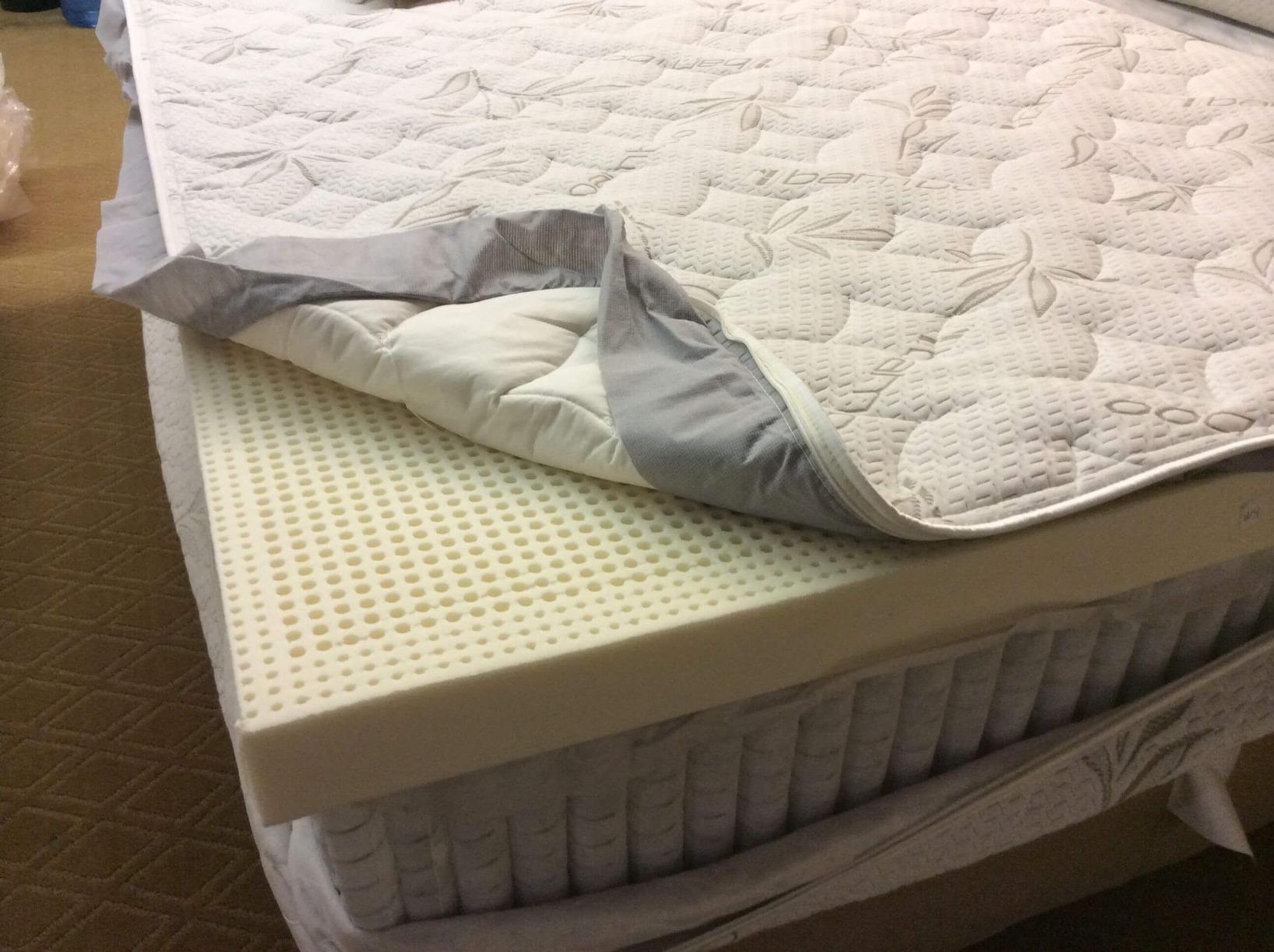 Pure Green Natural Latex Mattress Topper - Medium Firmness - 3 Inch - Queen Size (GOLS Certified Organic) customer photo 1