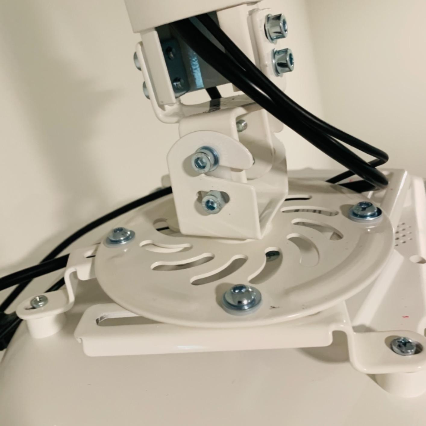 VIVO Black Extending Adjustable Ceiling Projector Mount, MOUNT-VP02B customer photo 1