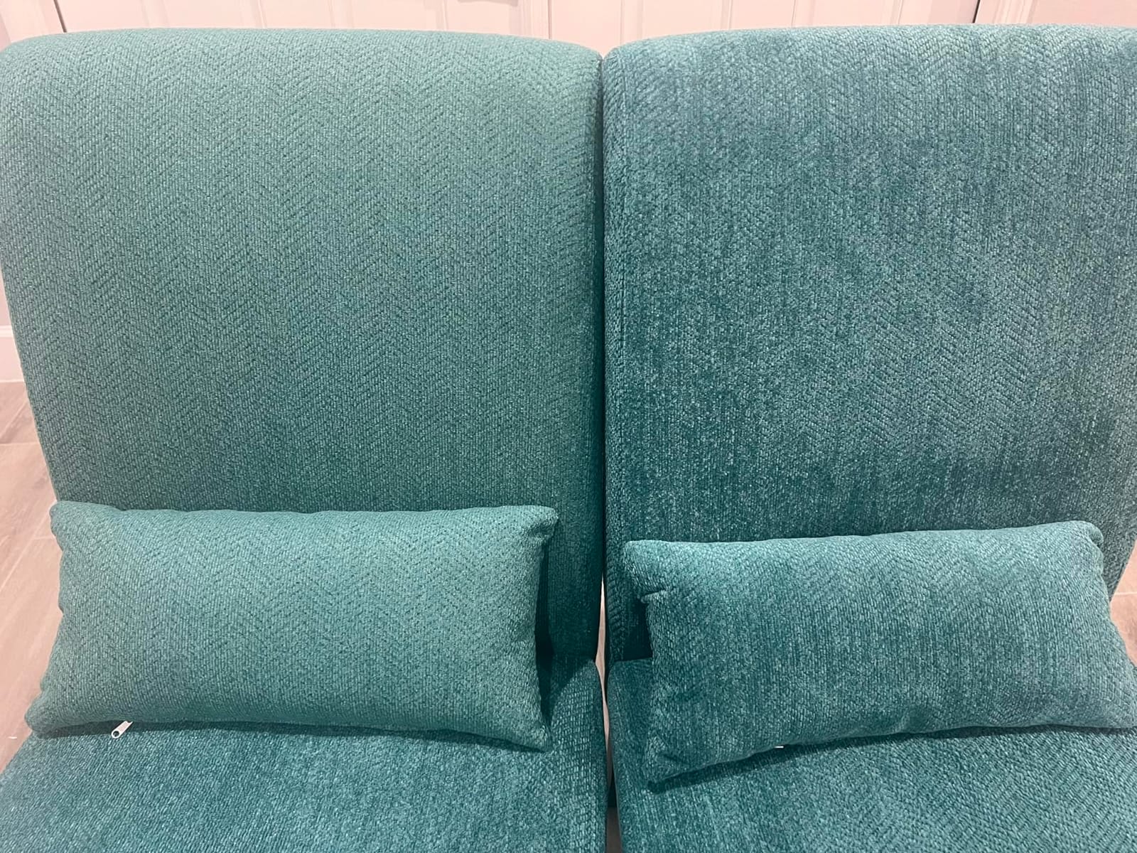 Roundhill Furniture Pisano Teal Blue Fabric Armless Contemporary Accent Chair with Kidney Pillow customer photo 1