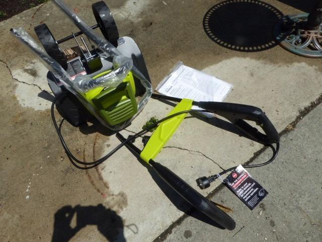 Sun Joe Corded Electric Garden Tiller & Cultivator with Steel Tines, TJ604E customer photo 2