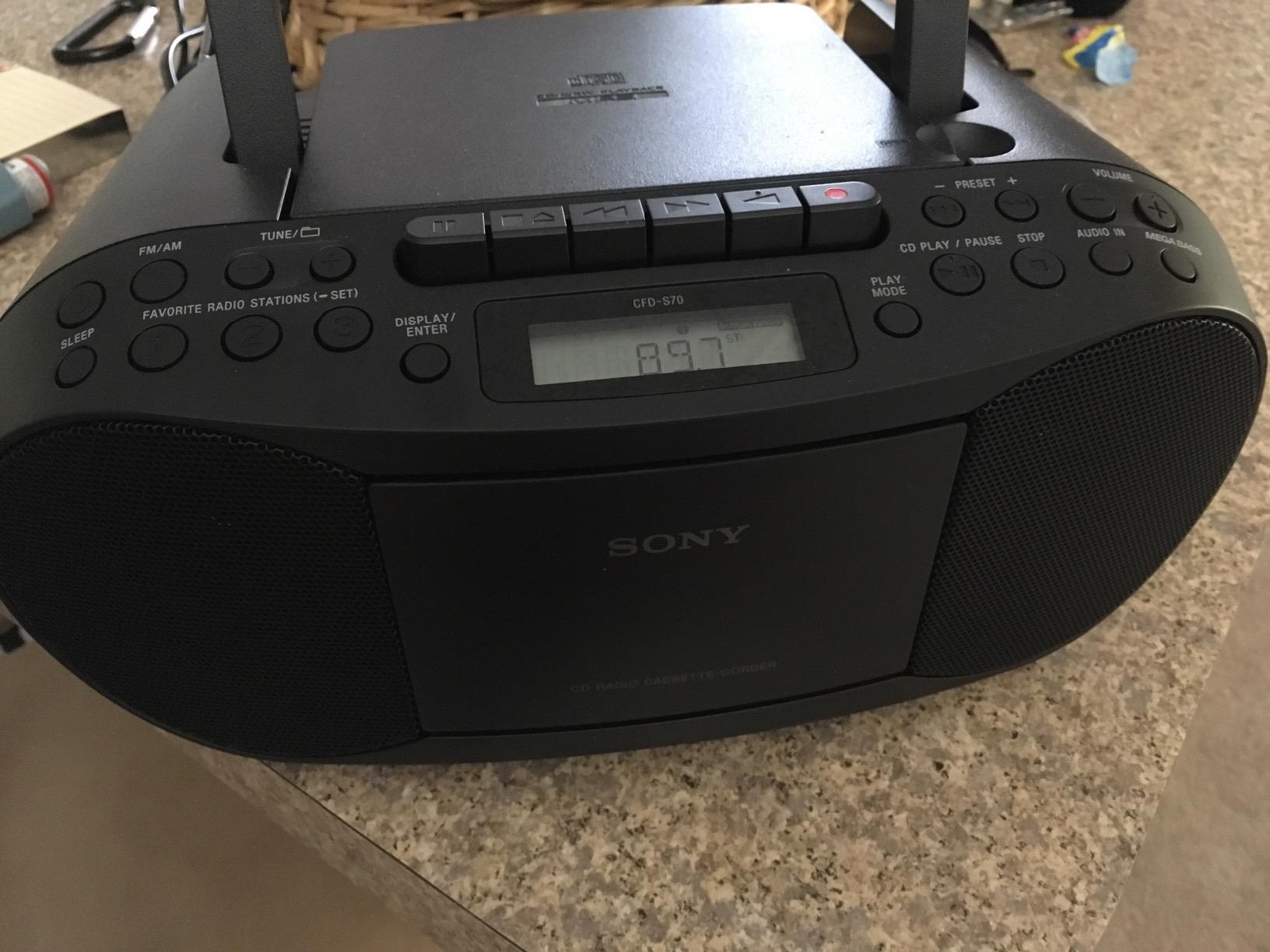 Sony Stereo CD/Cassette Boombox Home Audio Radio, Black (CFDS70BLK), 13.7 x 6.1 x 9 inches customer photo 2