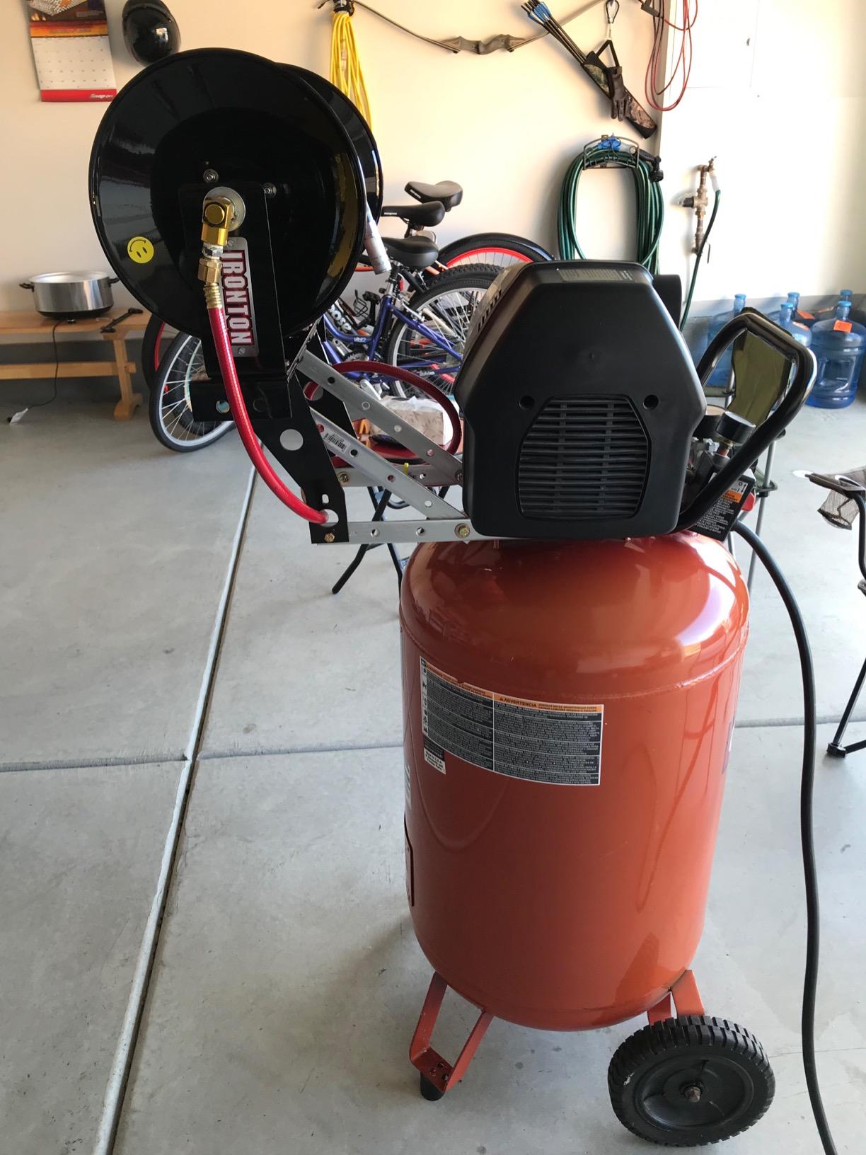 Ironton Air Hose Reel, Holds 3/8 in. x 100 ft. Hose, 300 PSI customer photo 2