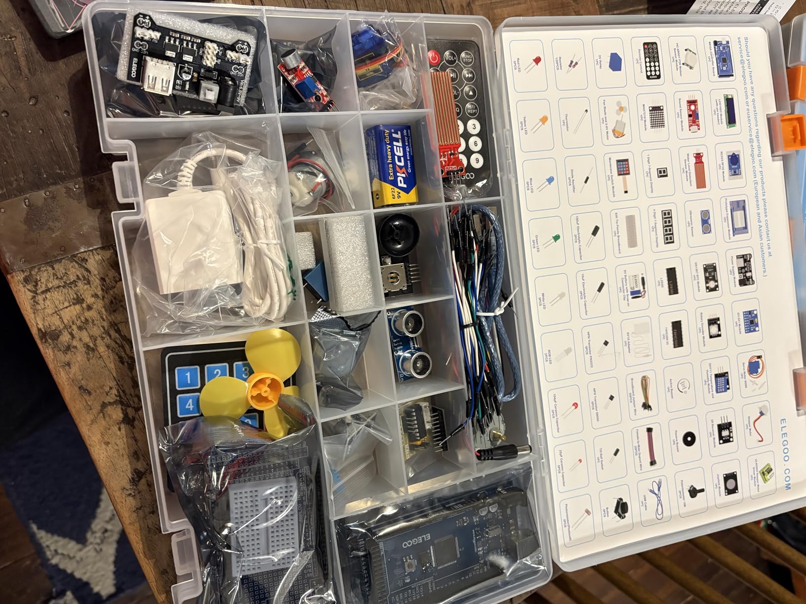 ELEGOO Mega 2560 R3 Project The Most Complete Starter Kit with Tutorial customer photo 1