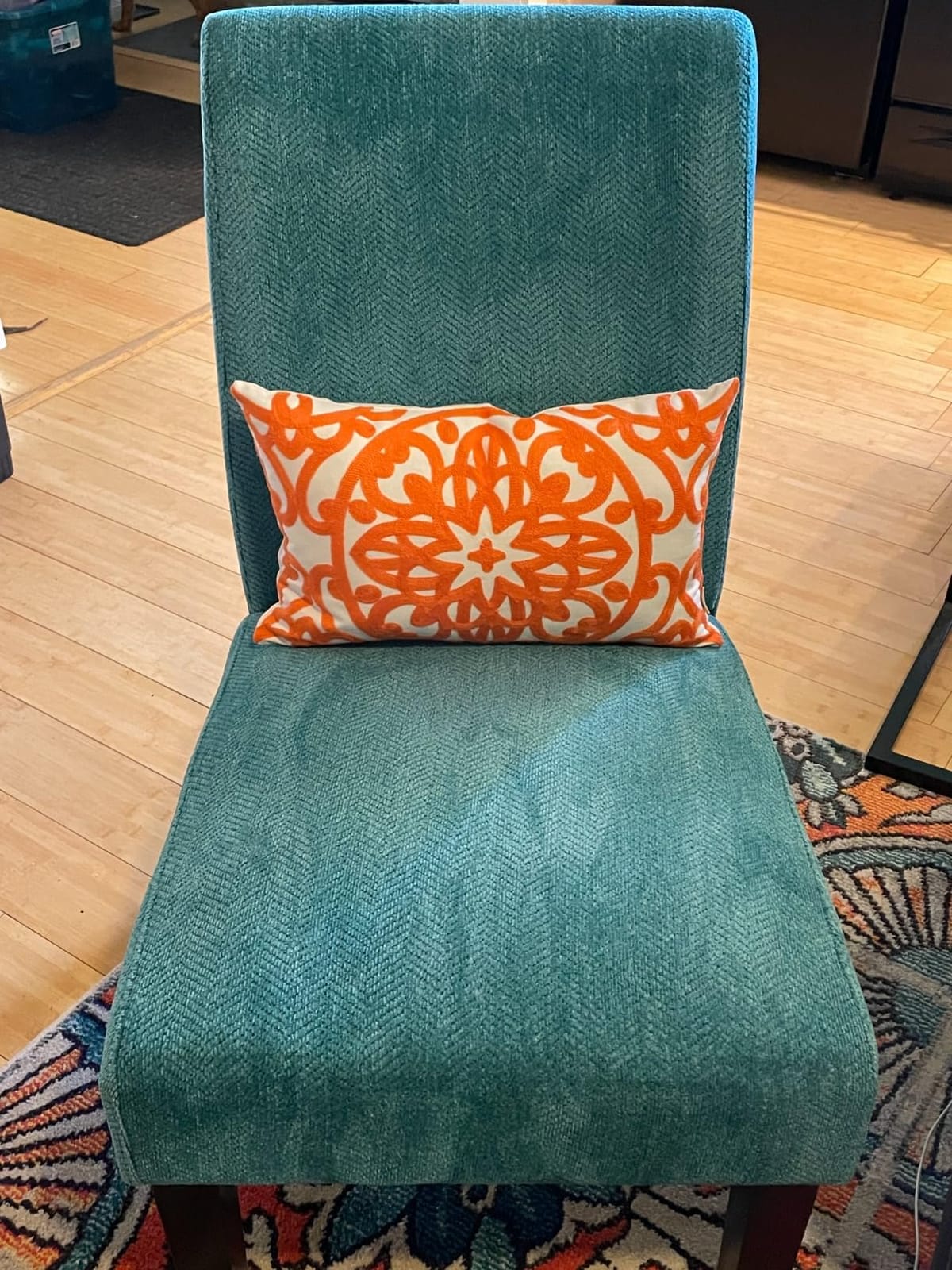 Roundhill Furniture Red Pisano Chenille Fabric Armless Contemporary Accent Chair with Matching Kidney Pillow customer photo 1