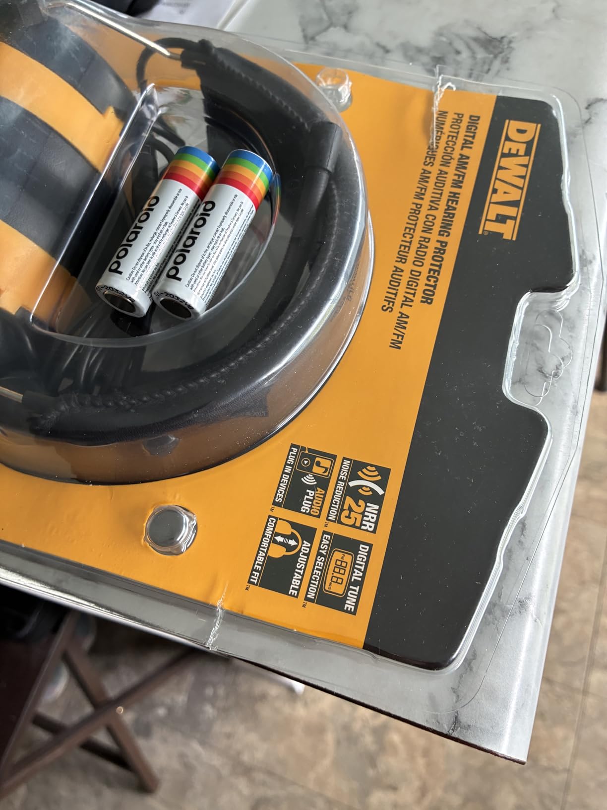 DEWALT DPG15 Hearing Protection Earmuffs with AM/FM Radio, LCD Display, 8 Presets, 3.5mm Aux, NRR 25dB customer photo 1