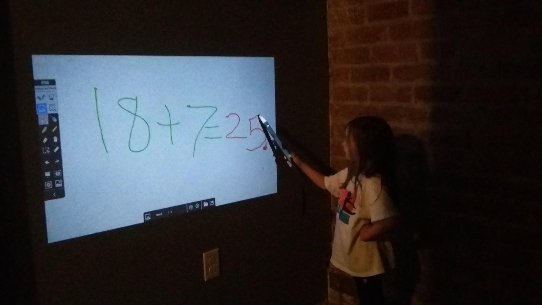 IPEVO IW2 Wireless Interactive Whiteboard System. Teach from Home, Play at Home, Short Pen, Model Number: 5-876-1-01-00 customer photo 2