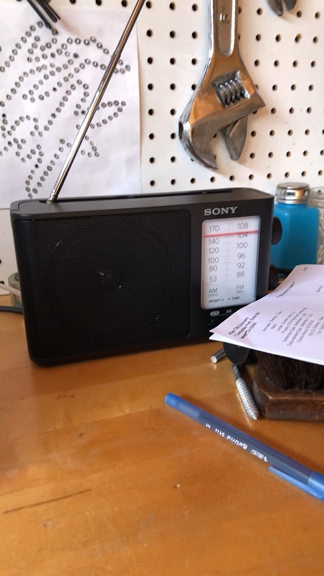 Sony ICF-506 Analog Tuning Portable FM/AM Radio, Black, 2.14 lb | Powerful mono speaker for big sound, Dedicated headphone socket for personal listening customer photo 1