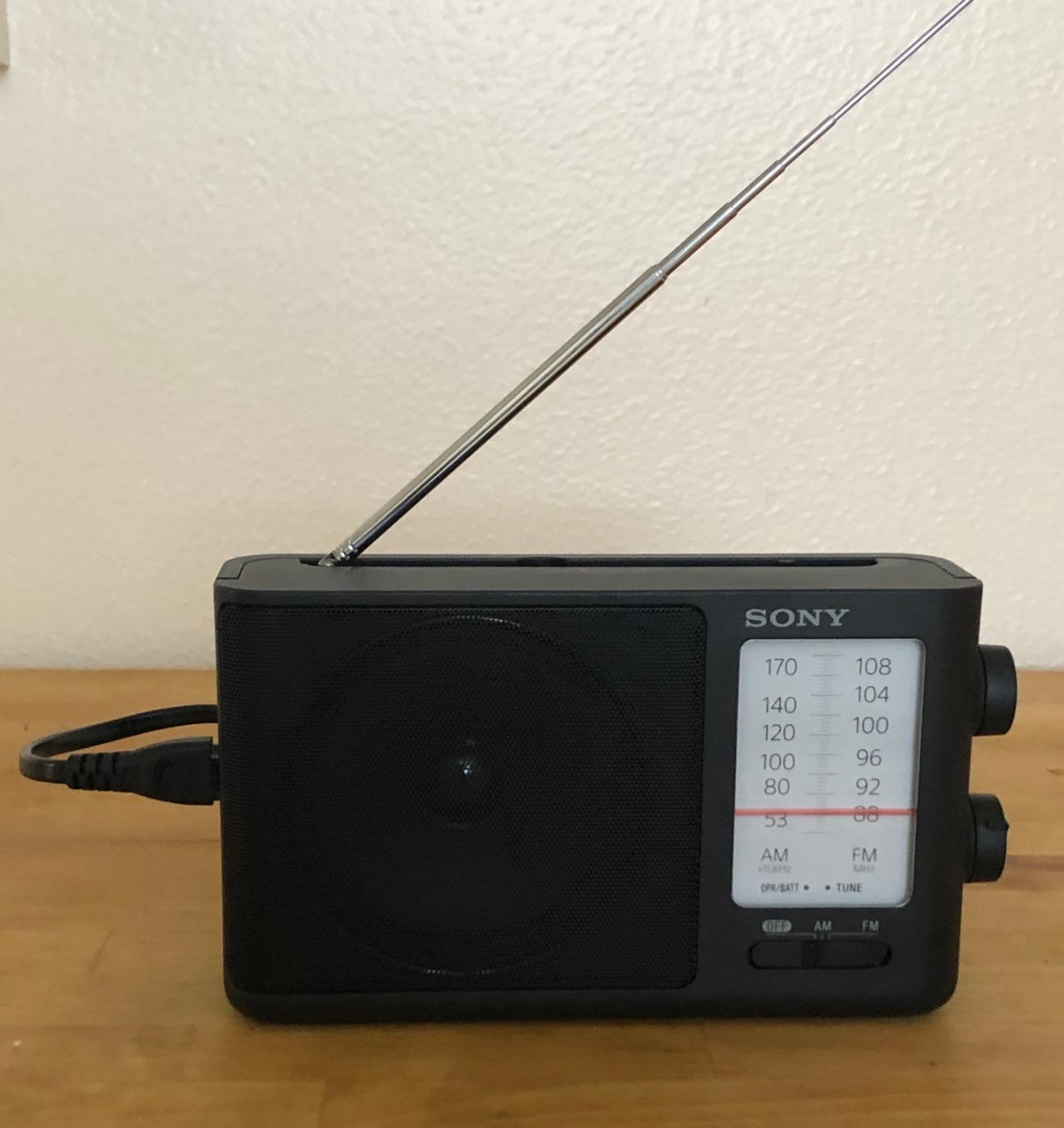 Sony ICF-506 Analog Tuning Portable FM/AM Radio, Black, 2.14 lb | Powerful mono speaker for big sound, Dedicated headphone socket for personal listening customer photo 2