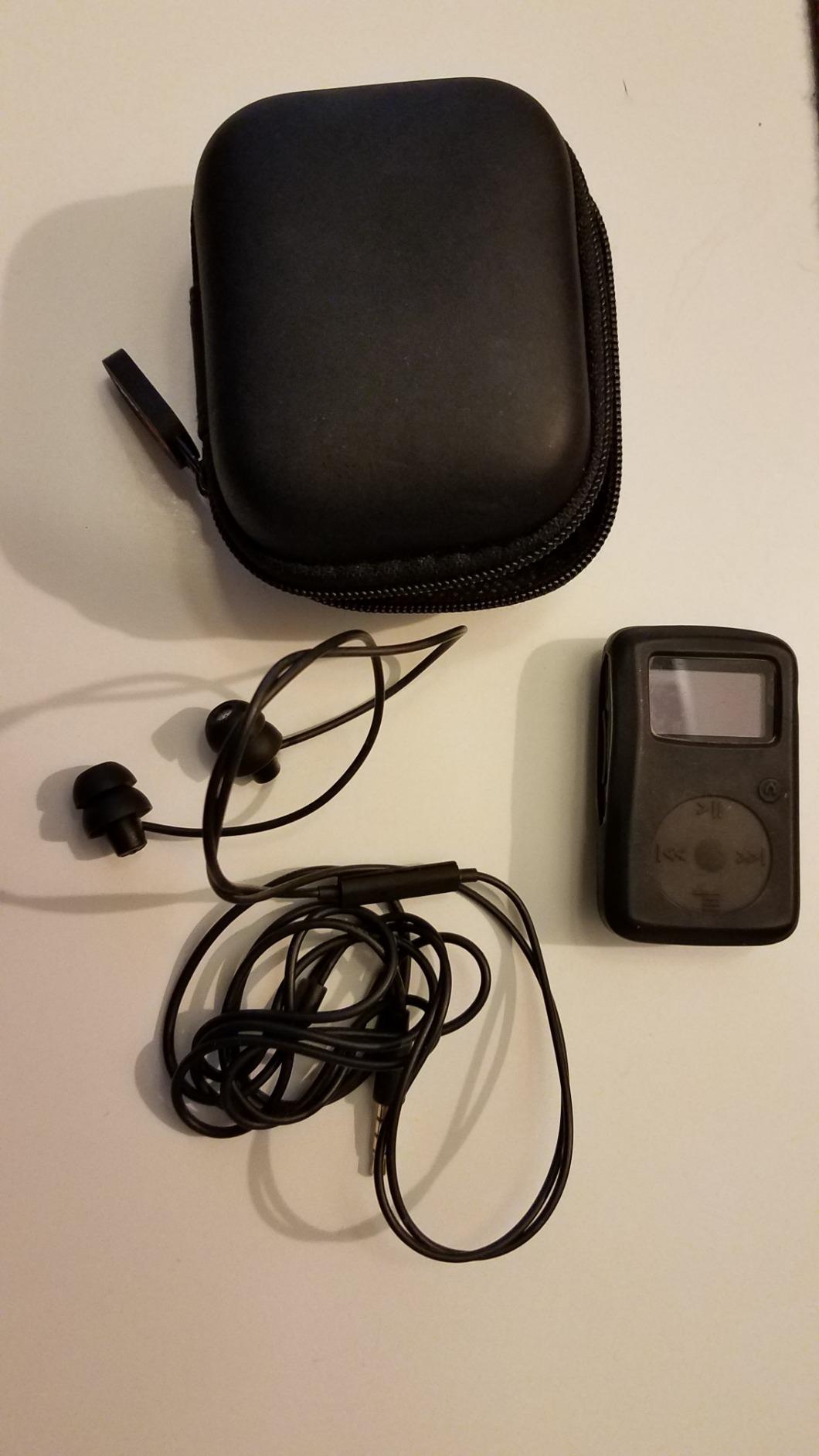 MAXROC Sleep Earplugs - Noise Isolating Ear Plugs Sleep Earbuds Headphones with Unique Total Soft Silicone Perfect for Insomnia, Side Sleeper, Snoring, Air Travel, Meditation & Relaxation(Black) customer photo 1