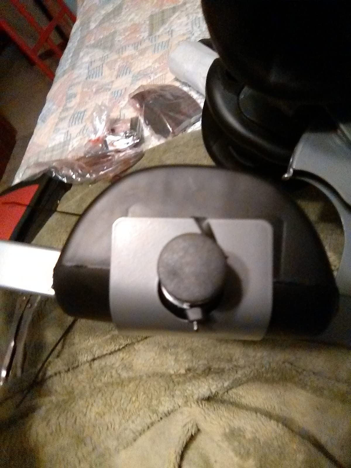 Innova Advanced Heat and Massage Inversion Table customer photo 1