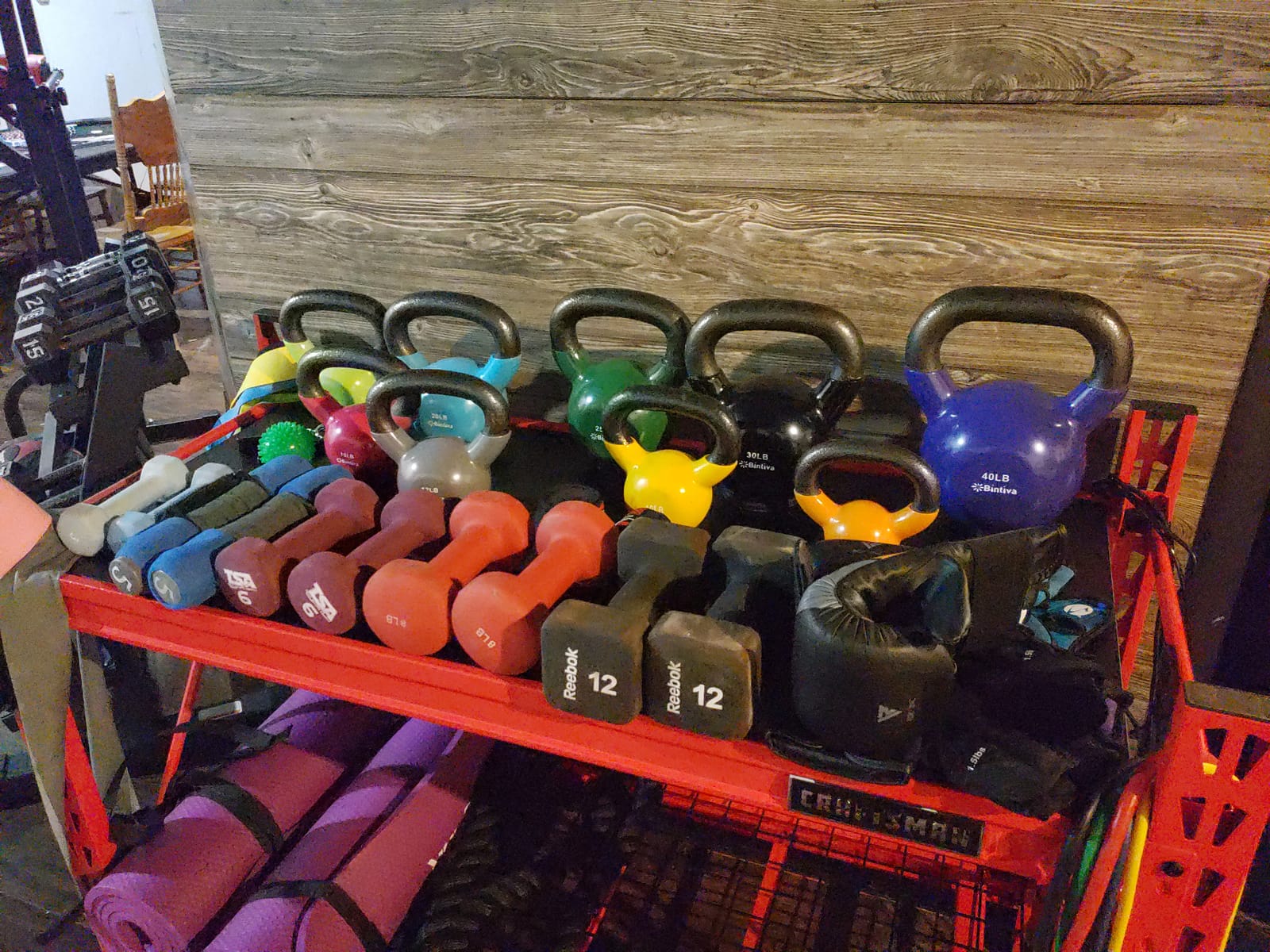 Kettlebell Sets Professional Grade - Strength Training Kettlebells for Home Workout - Cast Iron Kettle Bell Weight Sets for Men & Women with Special Protective Bottom customer photo 1