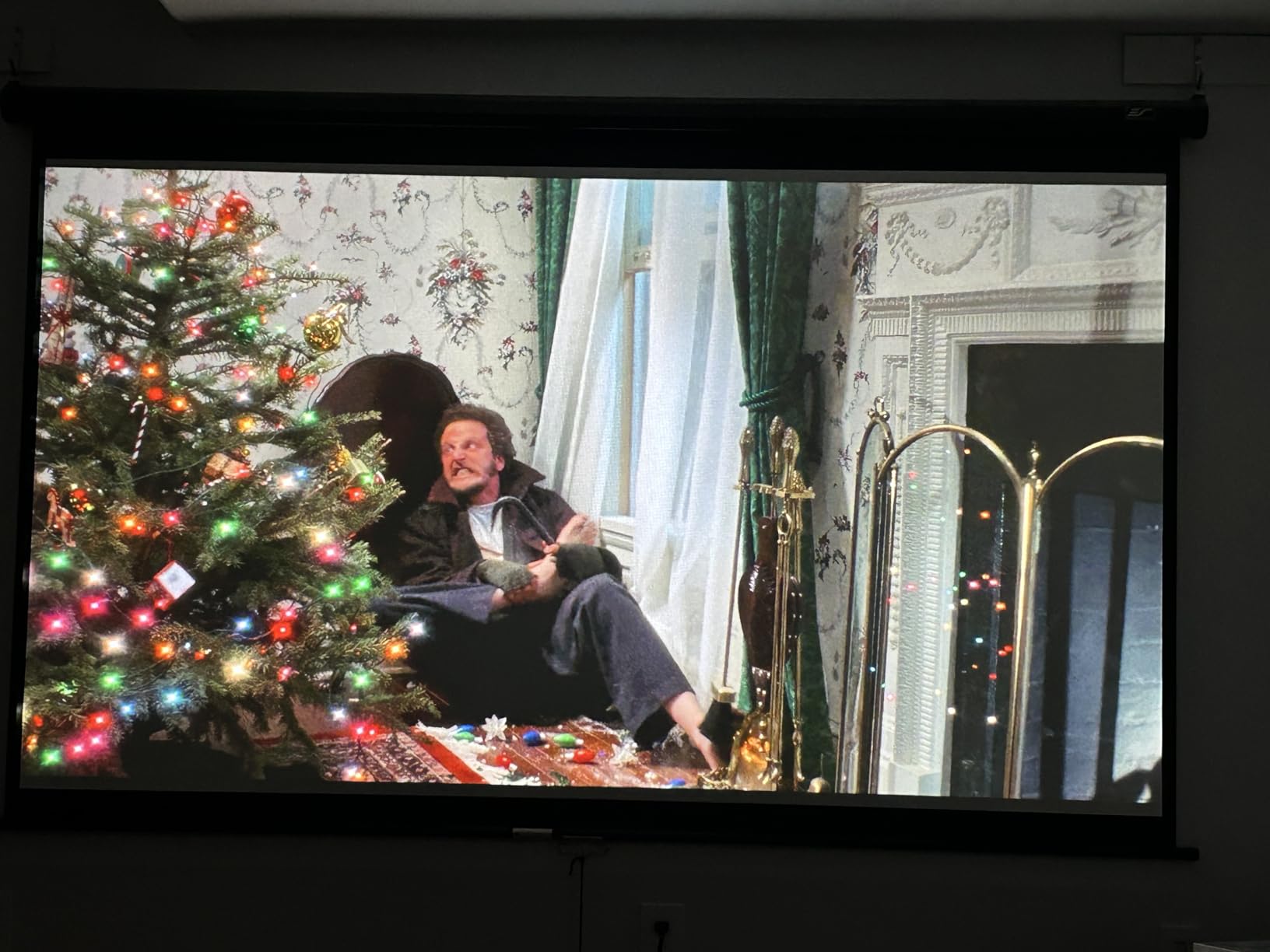 ViewSonic PA503W 4000 Lumens WXGA DLP Projector, High Brightness HDMI customer photo 2